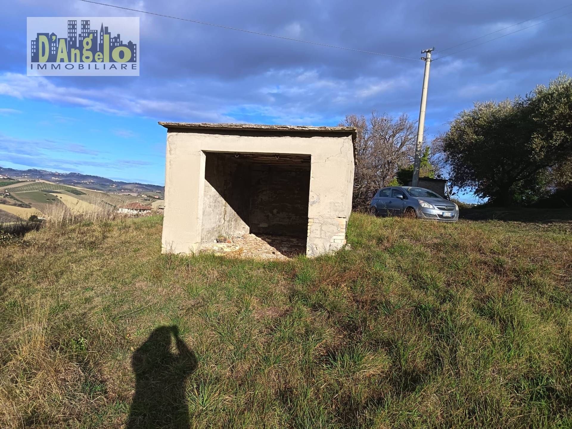 Rudere in vendita a Offida