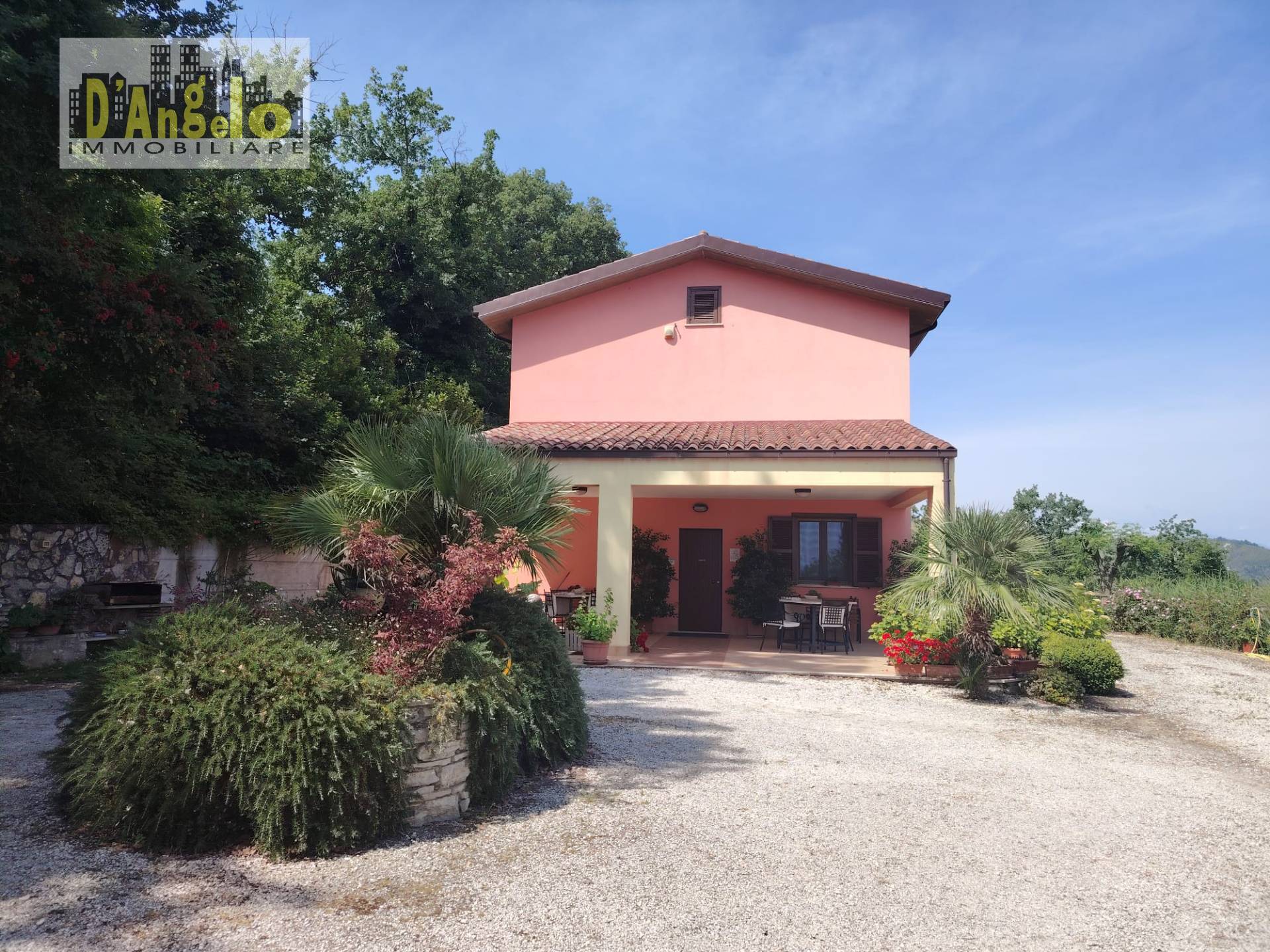Villa in vendita a Offida