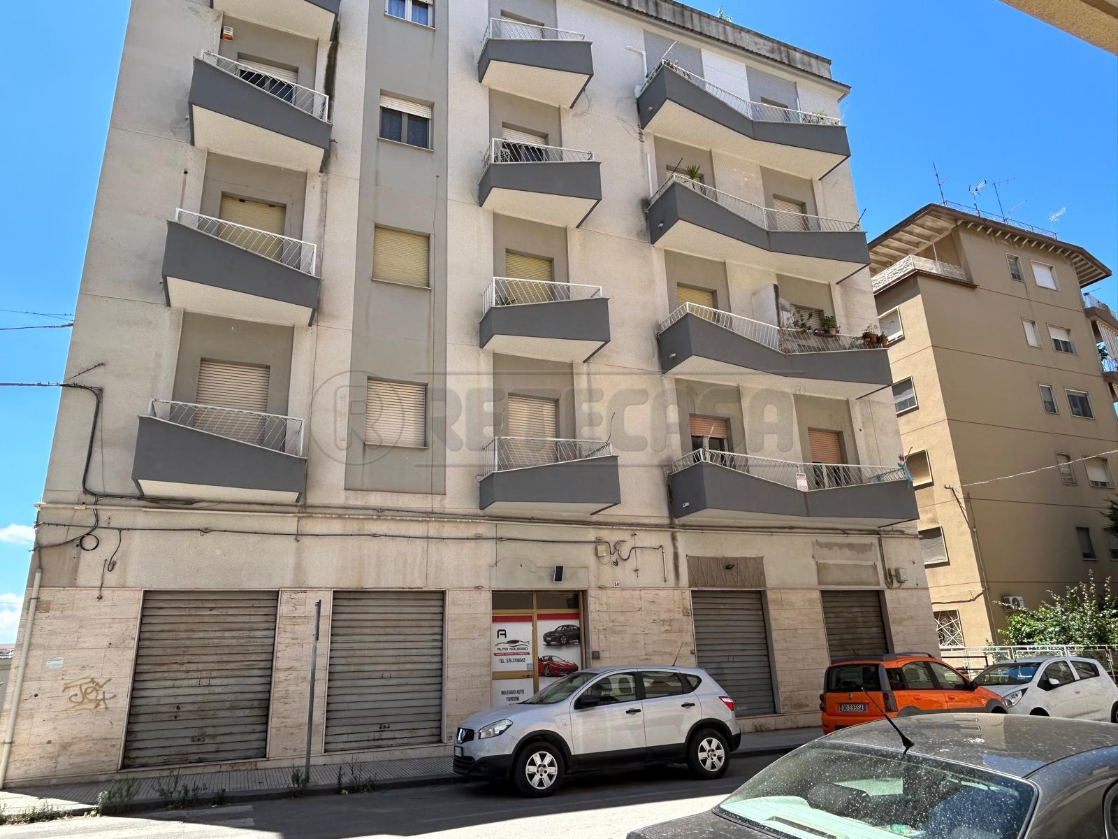 Trilocale in affitto in via gorizia 112, Caltanissetta