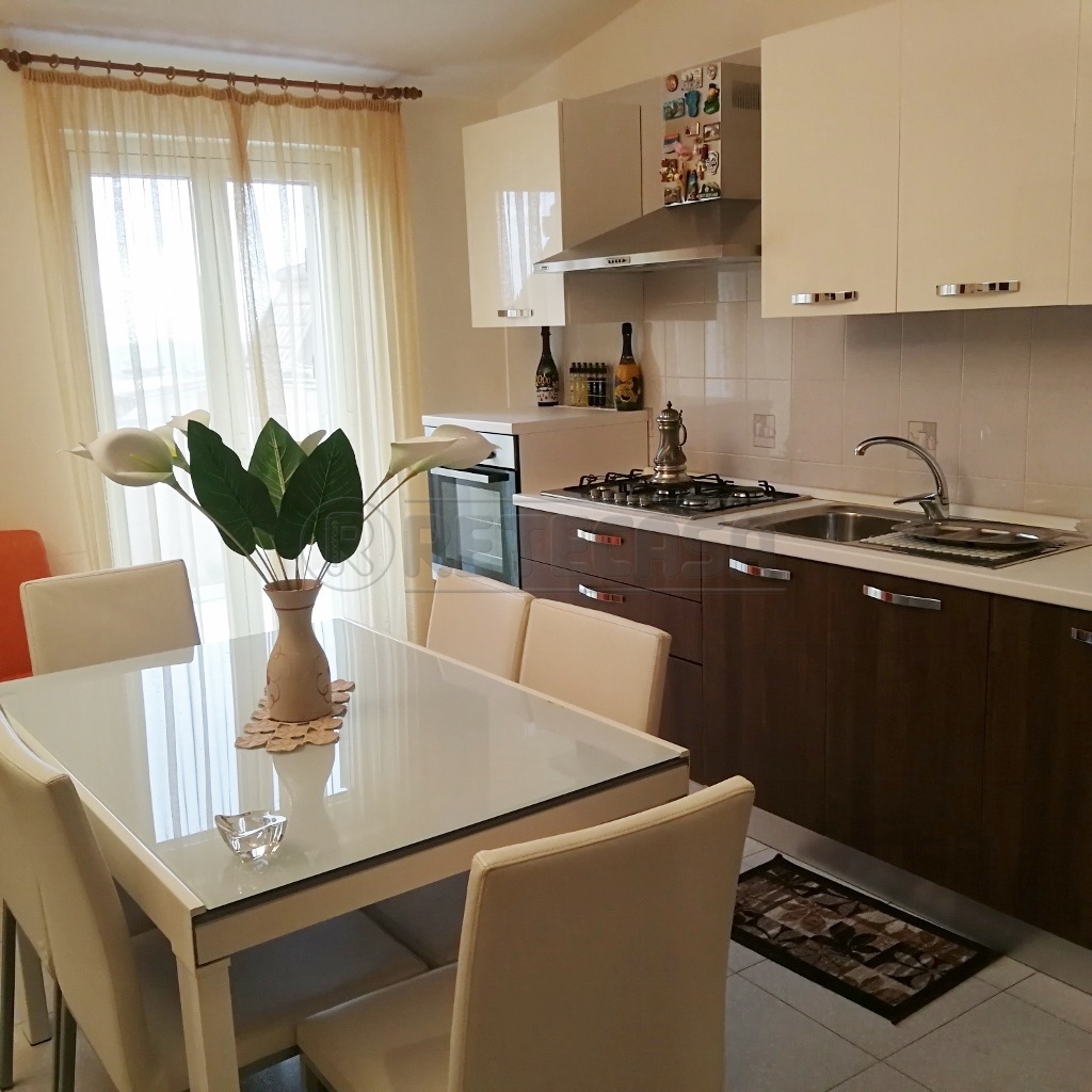 Bilocale in affitto in via niscemi 146, Caltanissetta