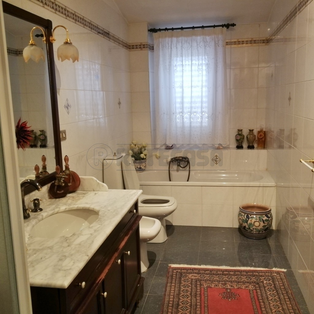 Bilocale in affitto in via niscemi 146, Caltanissetta