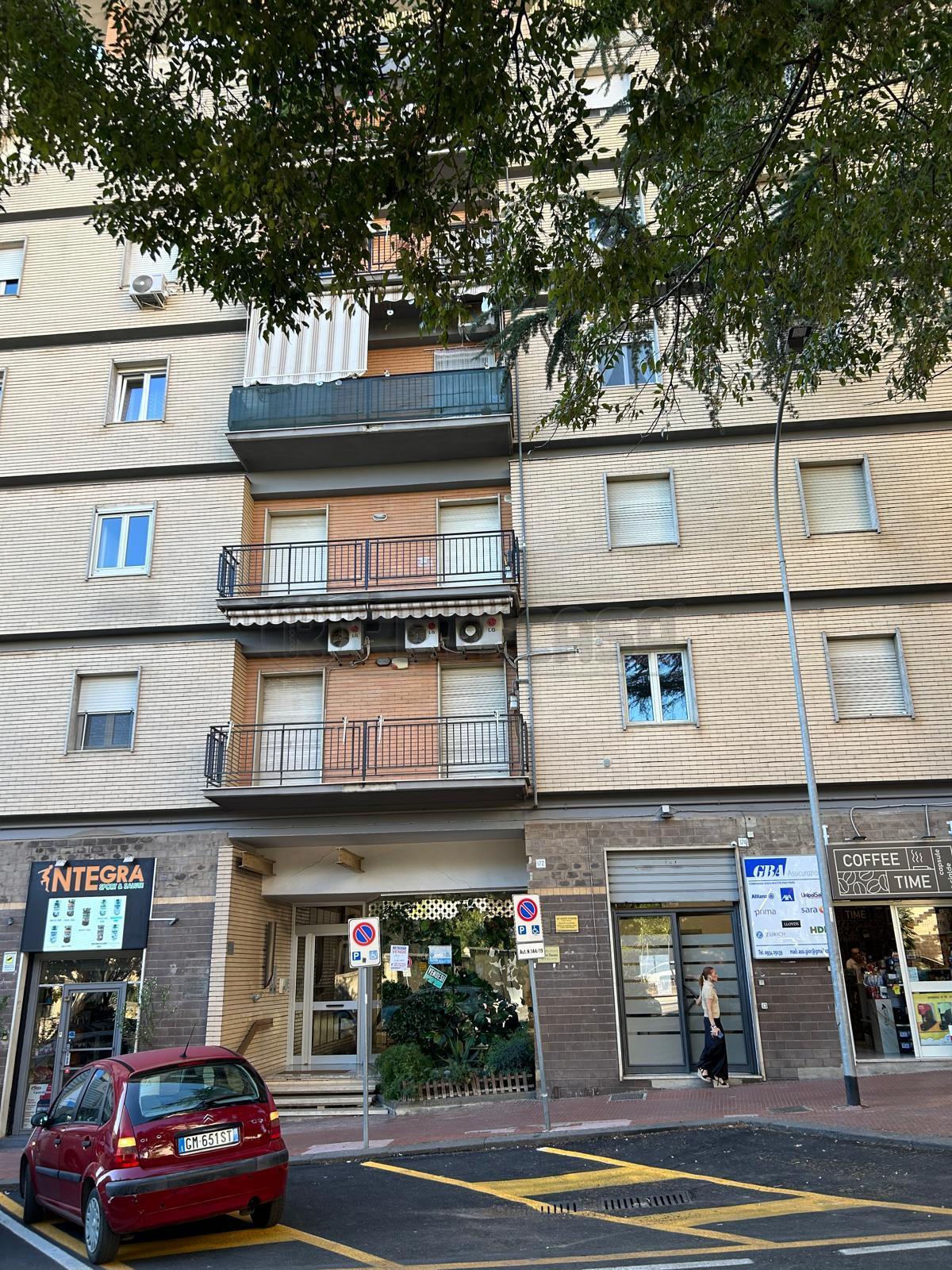 Quadrilocale in vendita in viale della regione 172, Caltanissetta
