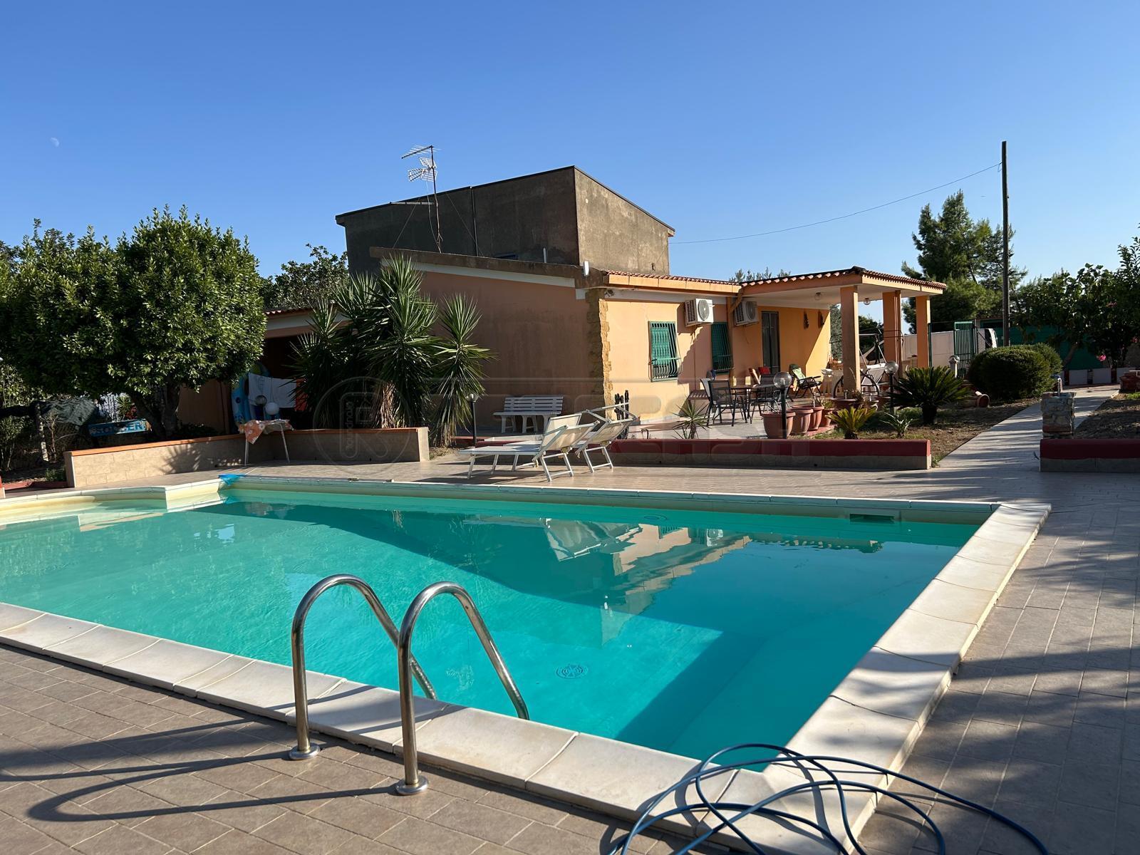 Villa in vendita a Caltanissetta