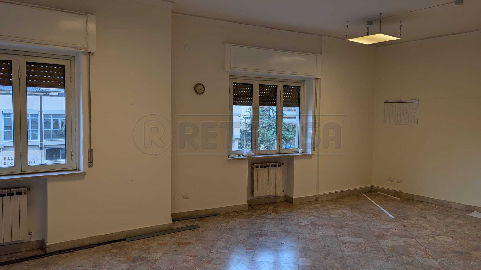 Appartamento in vendita in via libert� 12, Caltanissetta