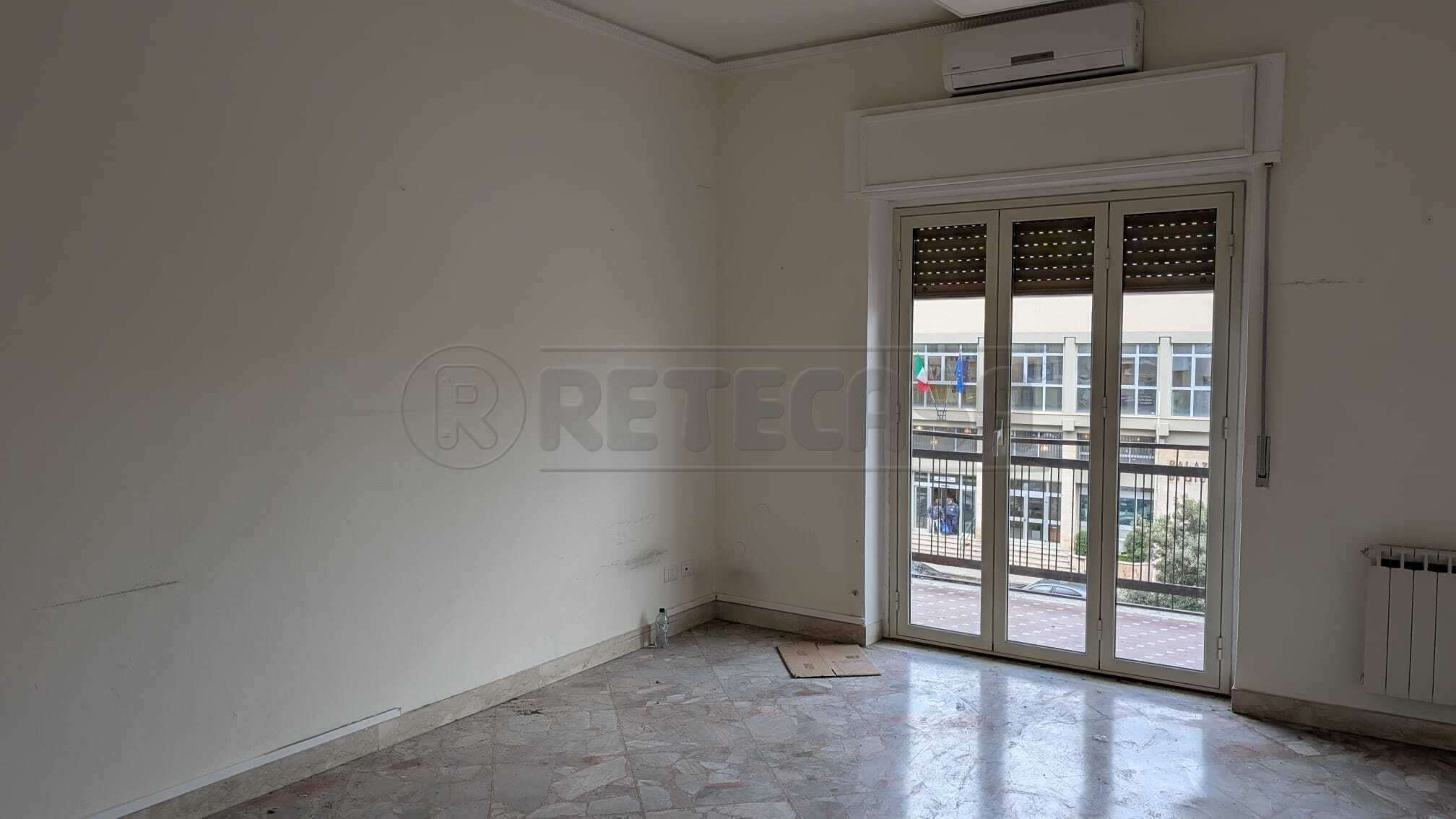 Appartamento in vendita in via libert� 12, Caltanissetta