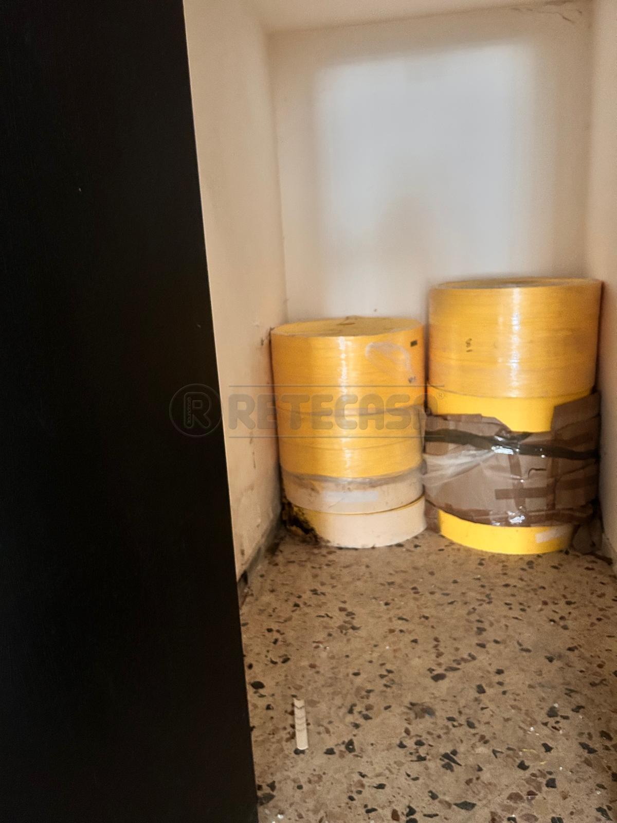 Magazzino in vendita in via toscana 38, Caltanissetta
