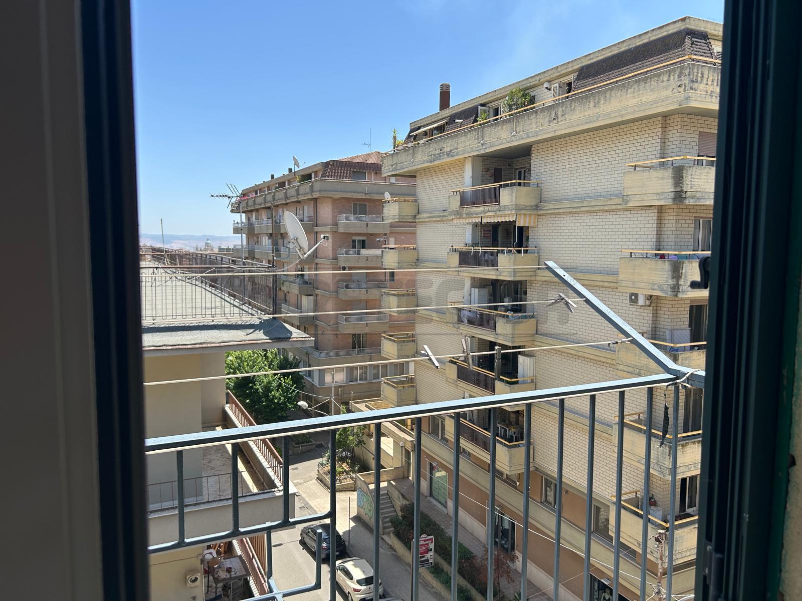 Trilocale in vendita in via val d'aosta 19, Caltanissetta