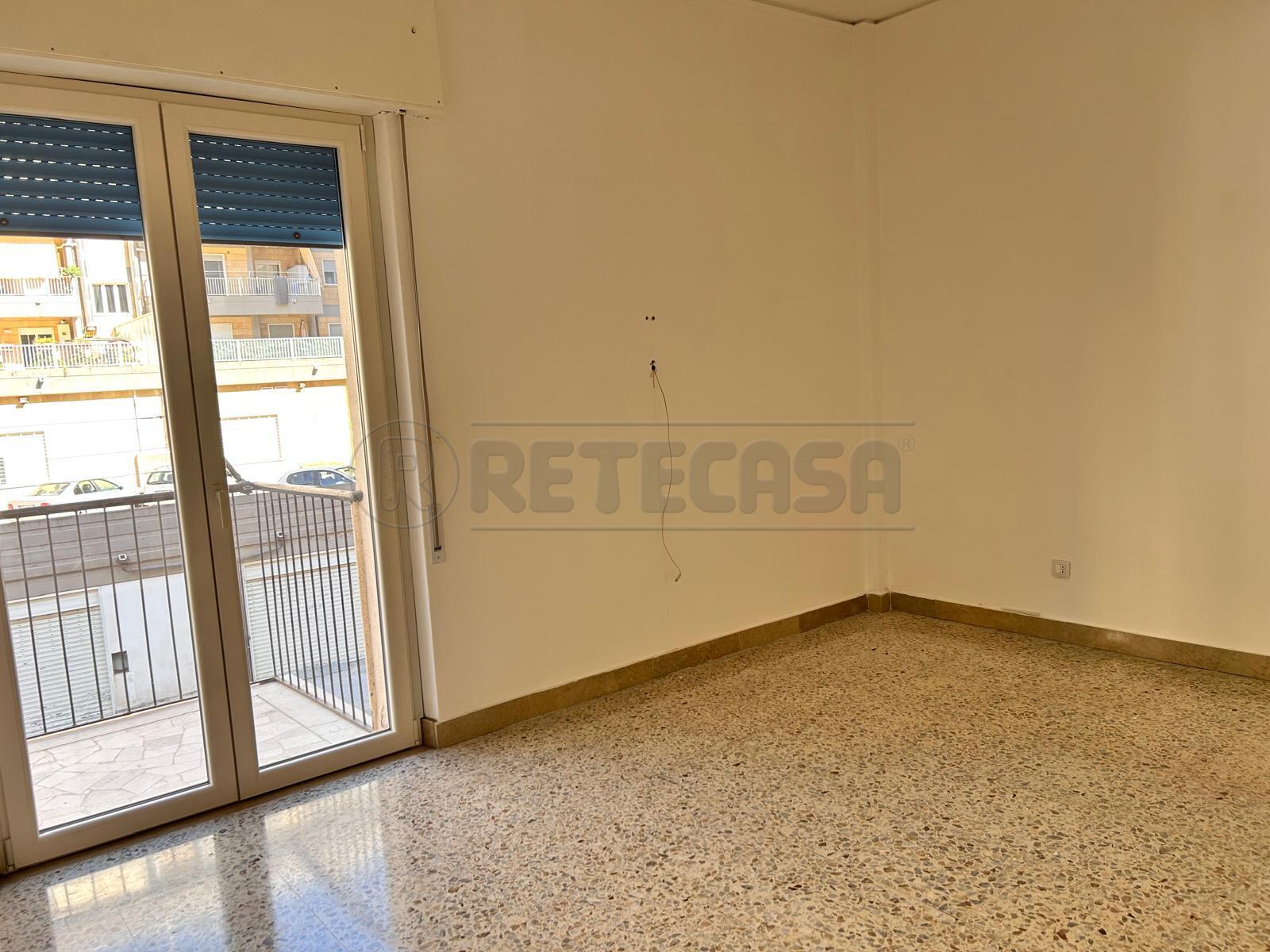 Trilocale in vendita in via napoleone colajanni 127, Caltanissetta