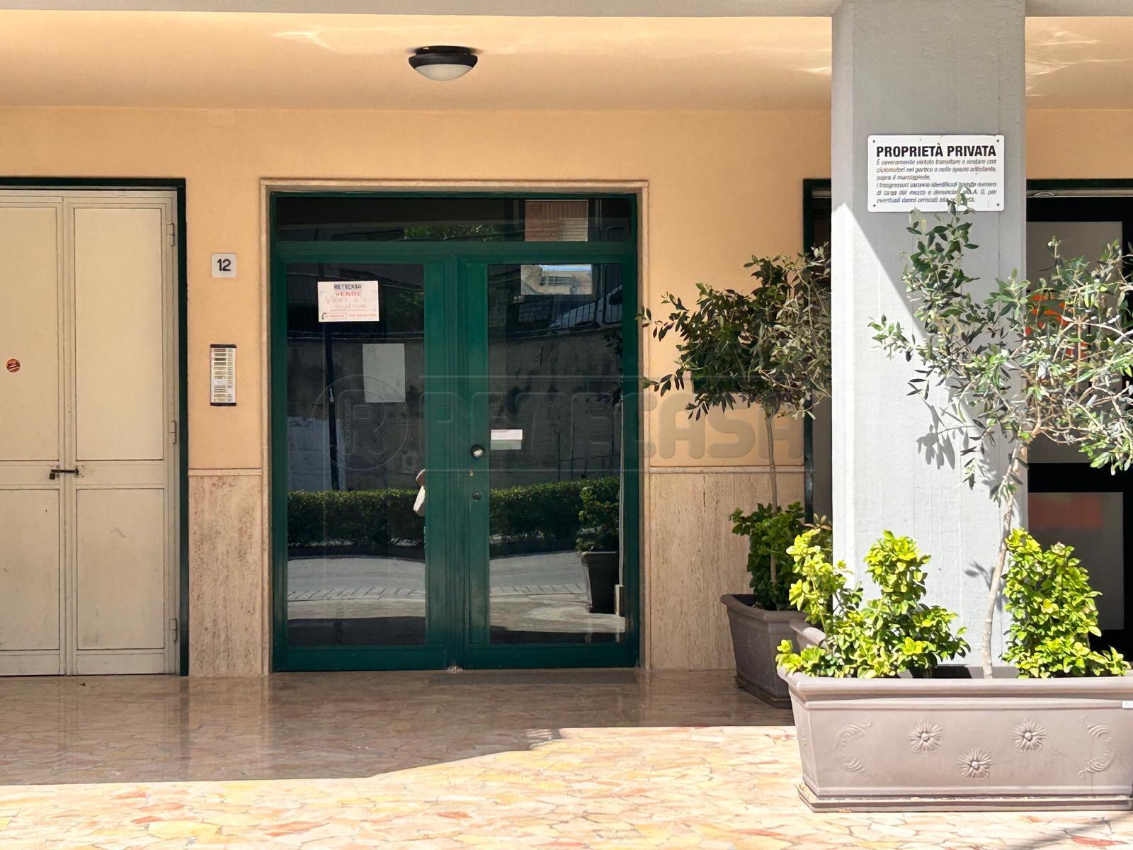 Quadrilocale a basso consumo in via ferdinando i 12, Caltanissetta