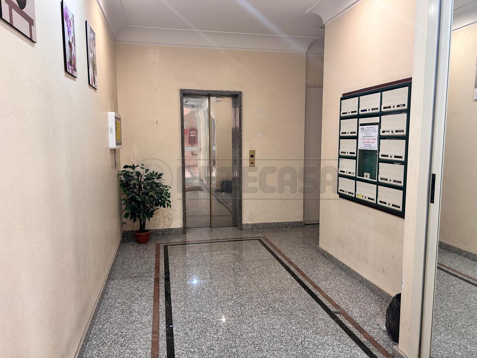 Trilocale in affitto in via ruggero settimo 37, Caltanissetta