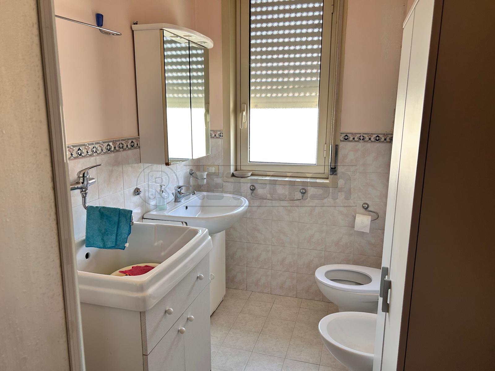 Trilocale in affitto in via ruggero settimo 24, Caltanissetta
