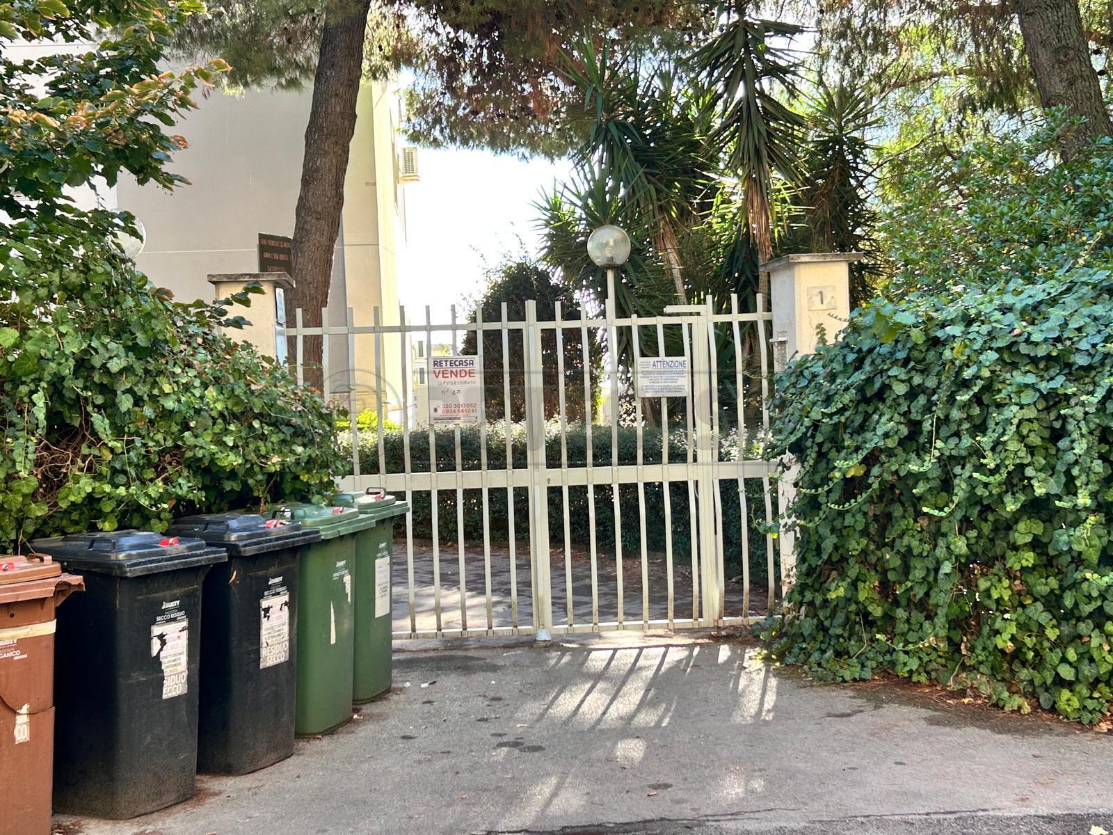 Appartamento in vendita in via enrico medi 1, Caltanissetta