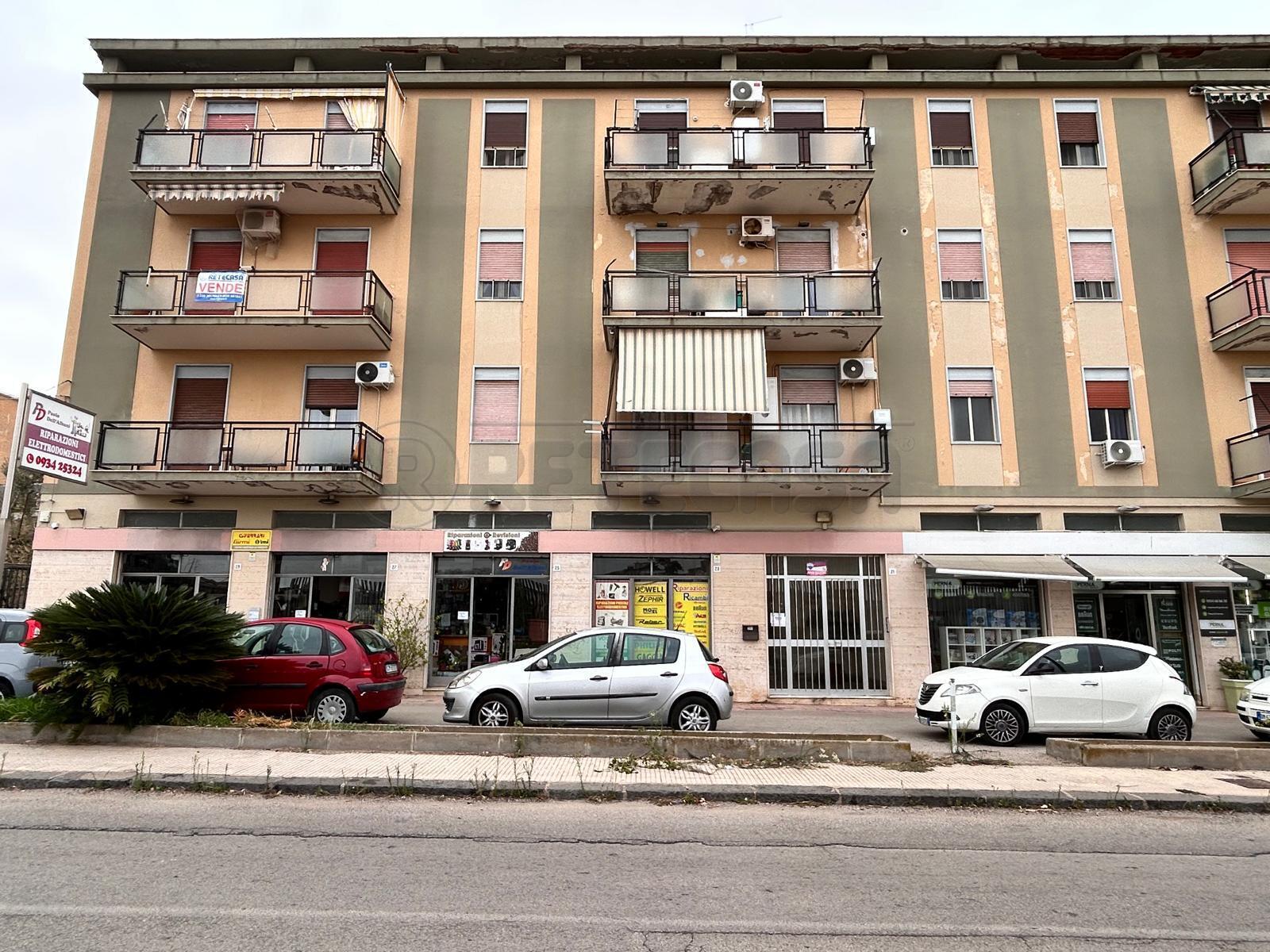 Quadrilocale in vendita in via federico de roberto 21, Caltanissetta