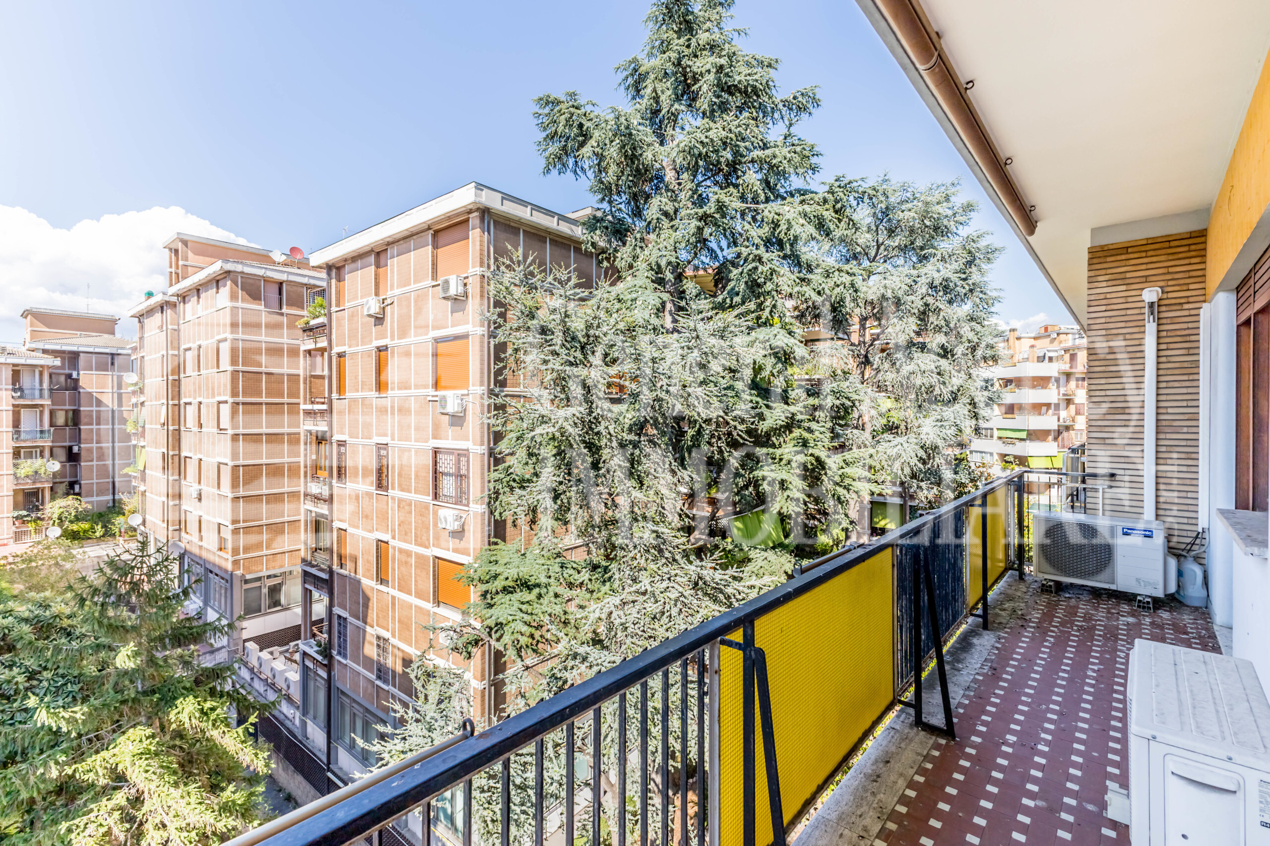 Appartamento in vendita in via guido de ruggiero, Roma