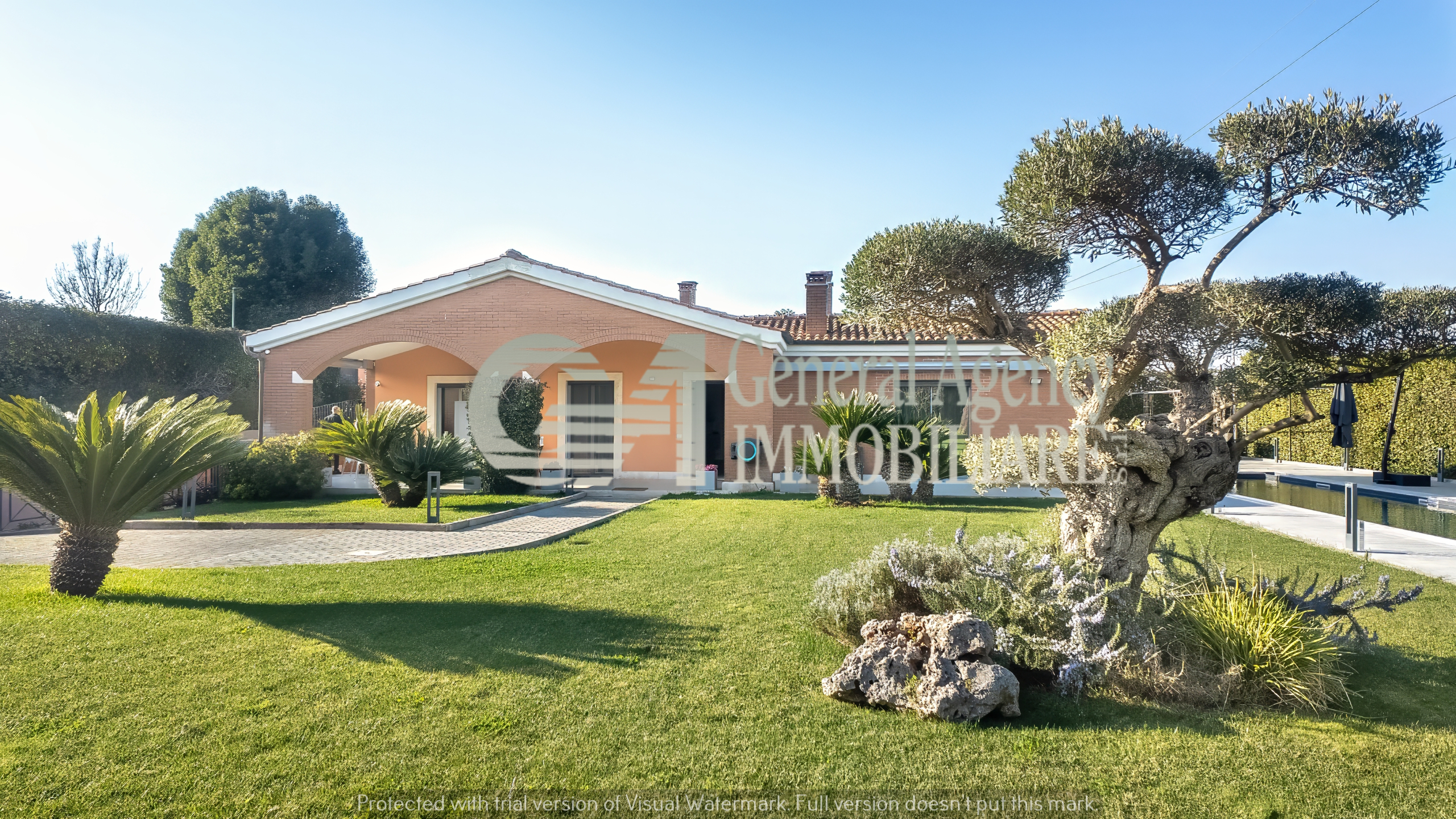 Villa in affitto in via mario mattoli, Roma