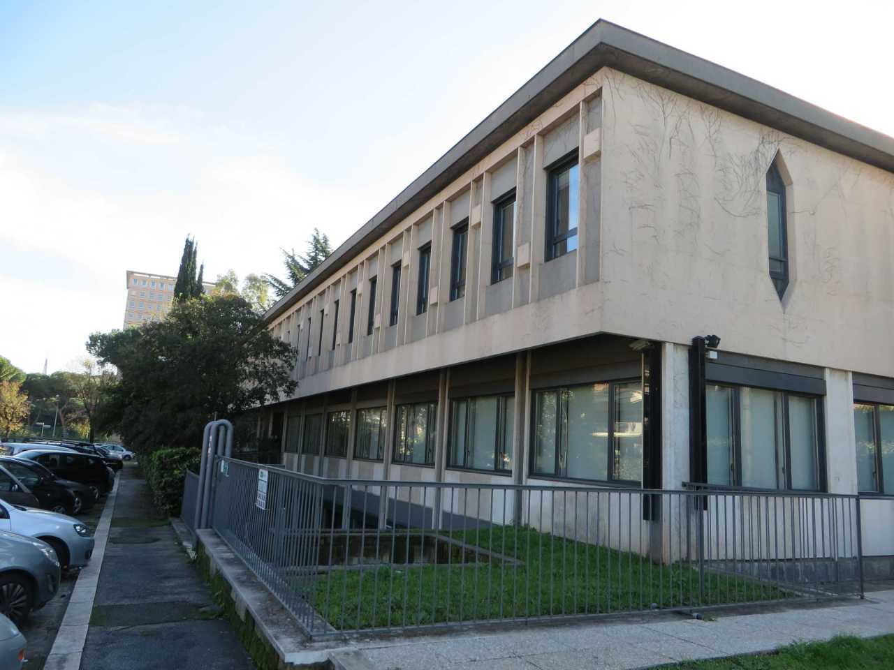 Ufficio in affitto in viale del poggio fiorito, Roma