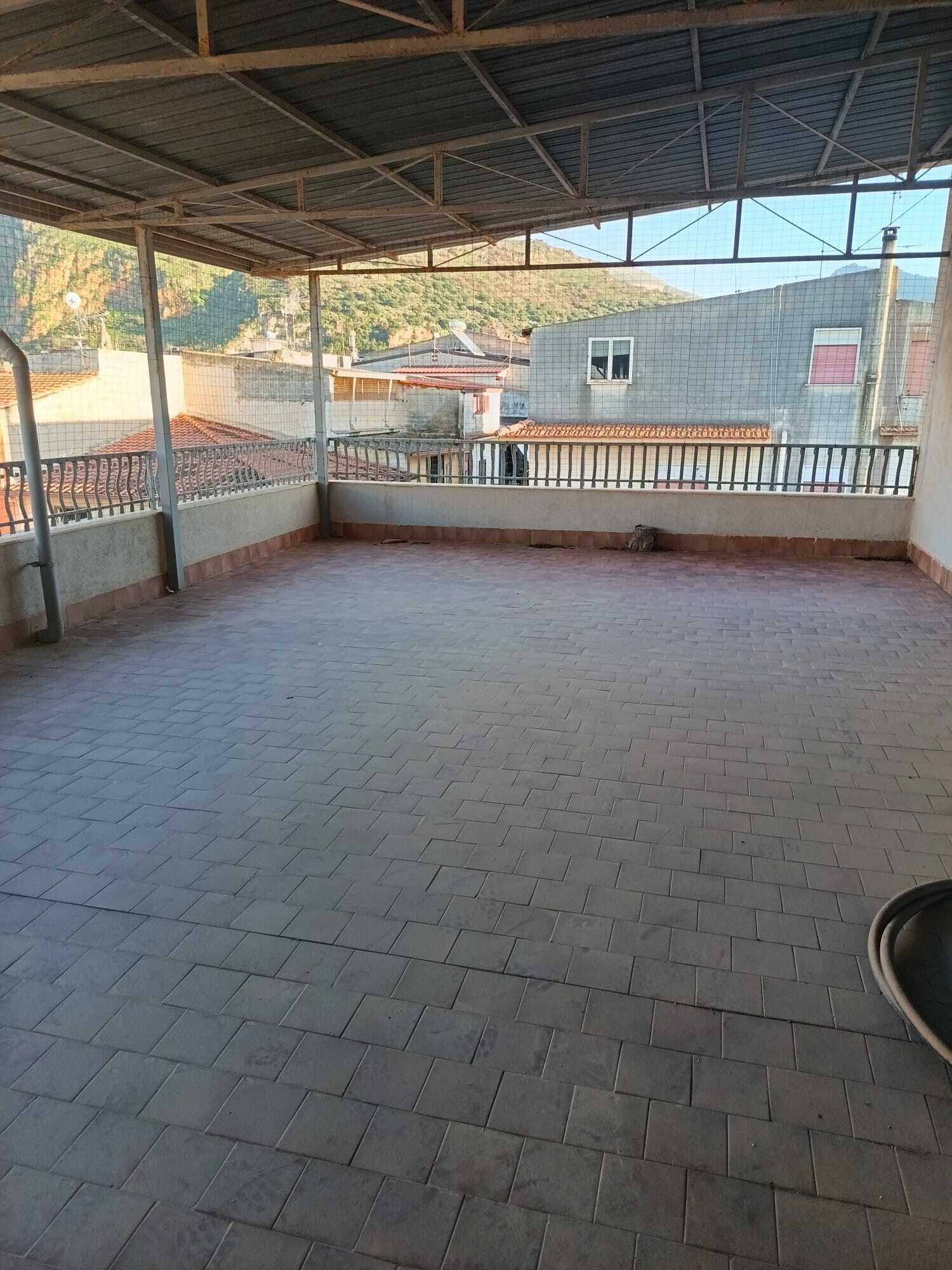 Appartamento con box doppio a Partinico