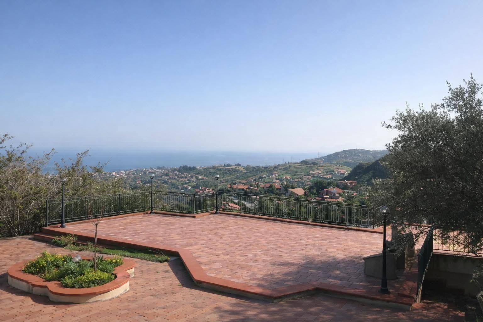 Villa con giardino a Trabia