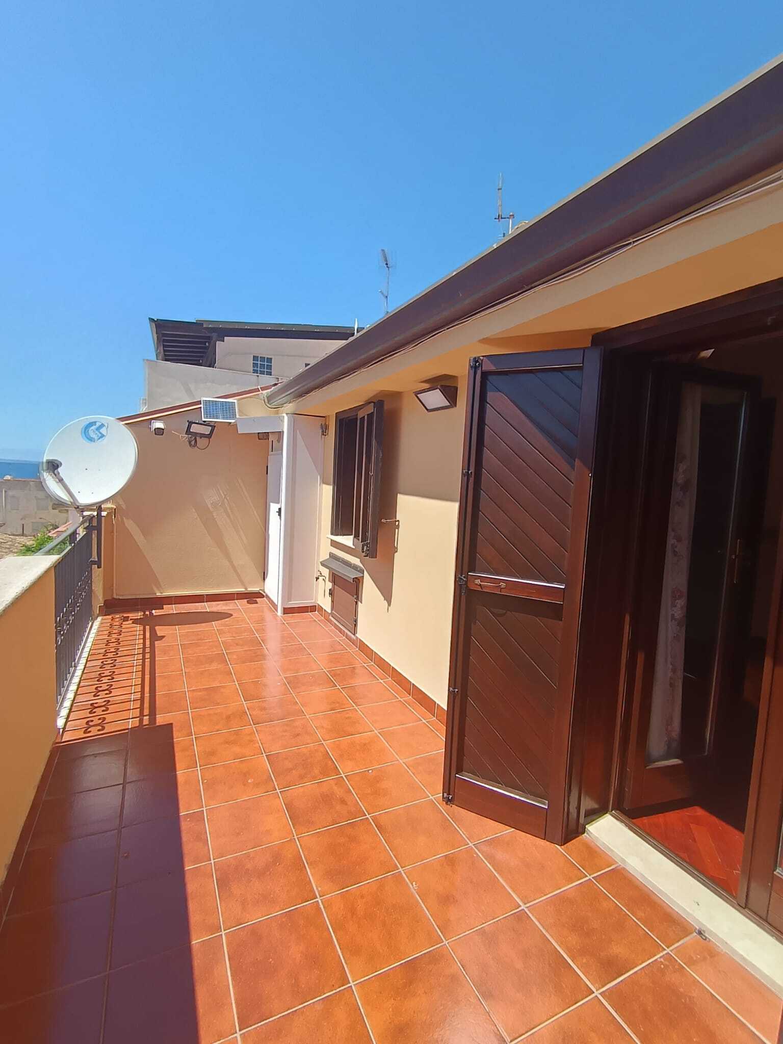 Casa indipendente con terrazzo a Balestrate