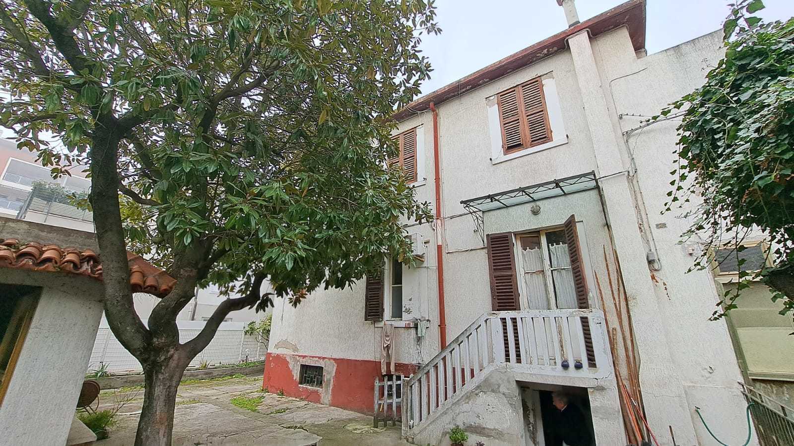 Villa con giardino, Pesaro centro mare