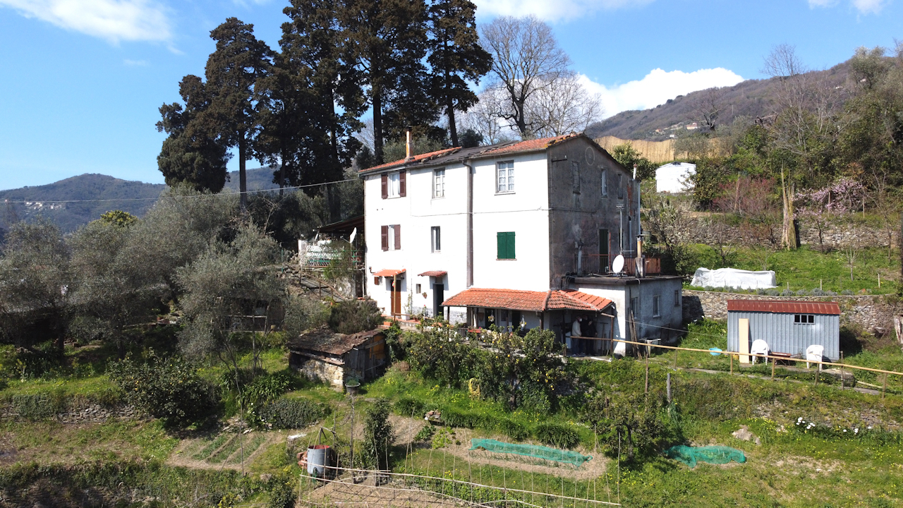 Casa indipendente con terrazzo in via torre dondero 6, Rapallo