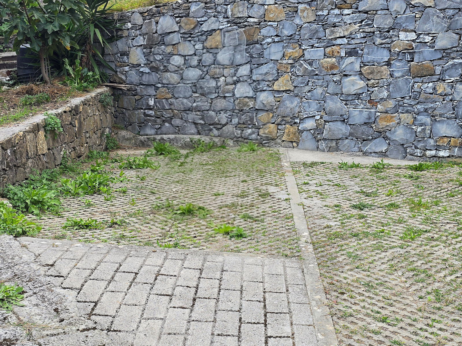 Box/Garage 15mq in vendita in via g. b. larco 26a, Santa Margherita Ligure