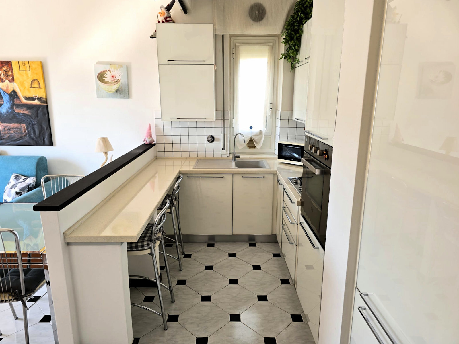 Bilocale in vendita in via ghizolfo 36, Rapallo
