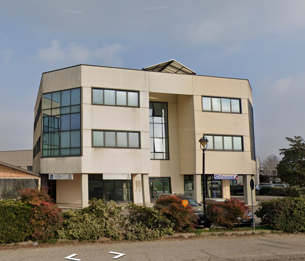 Locale commerciale in vendita in strada mantova, Marmirolo