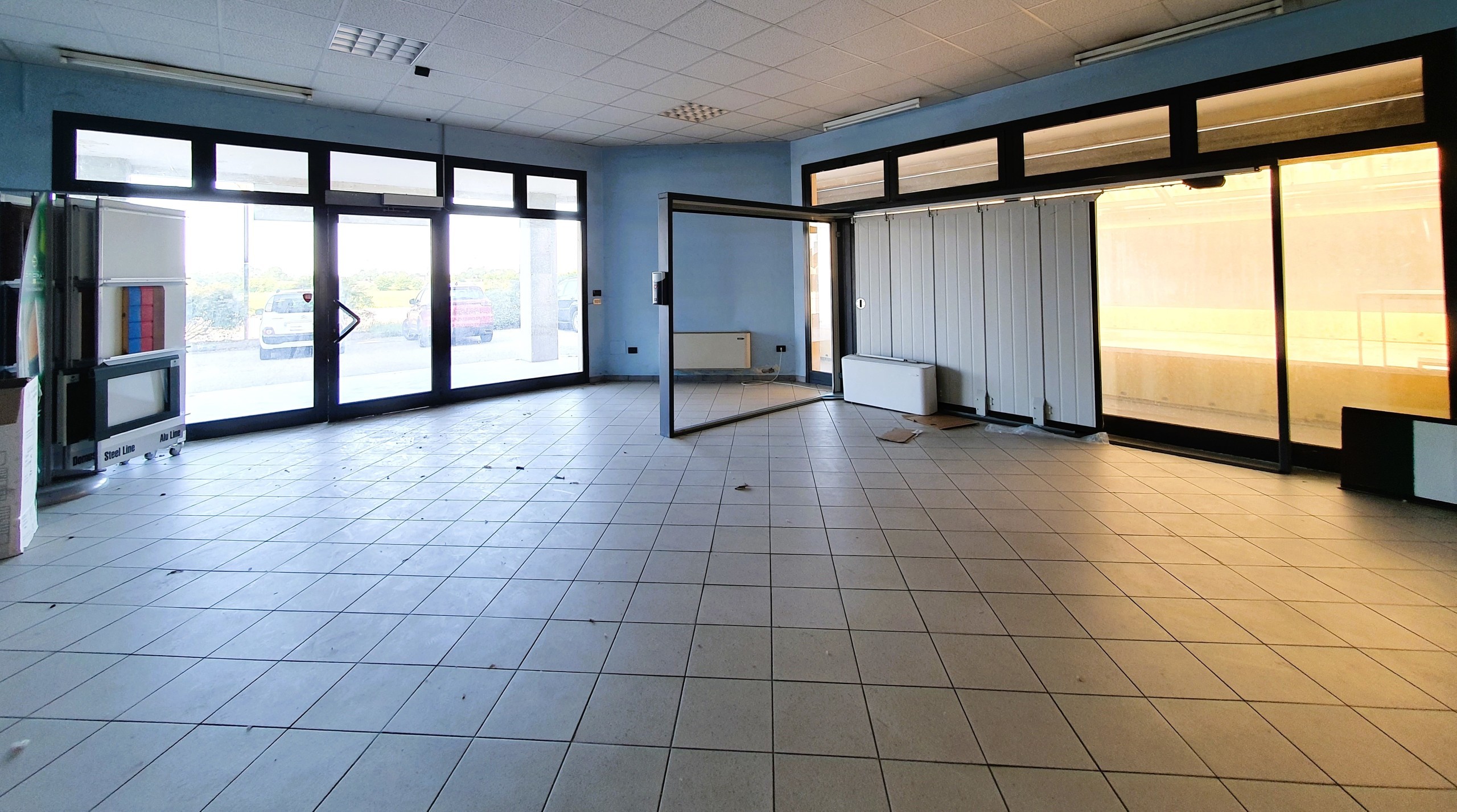 Locale commerciale in vendita in strada mantova, Marmirolo