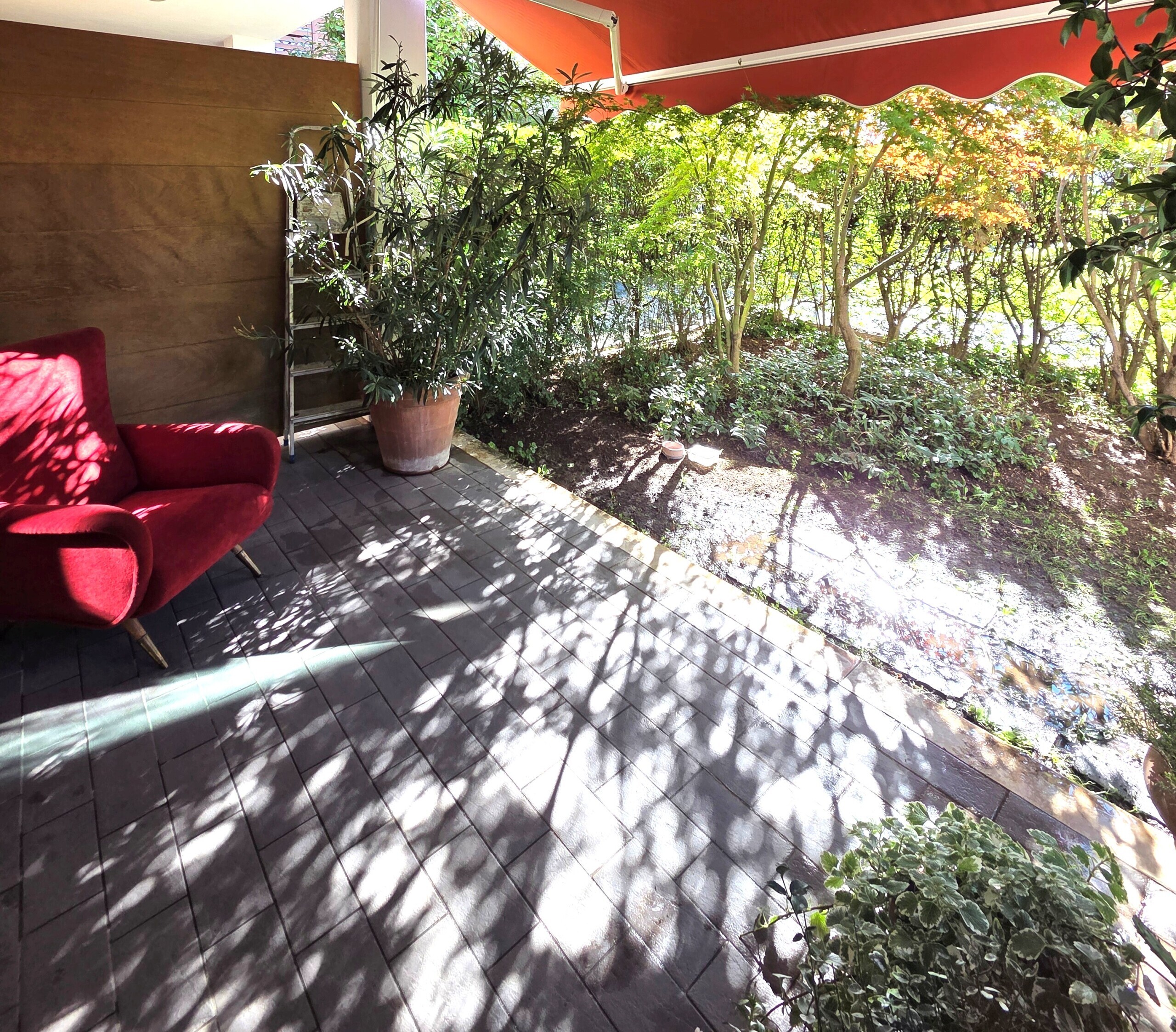 Trilocale con giardino in zona centrale, Bovezzo