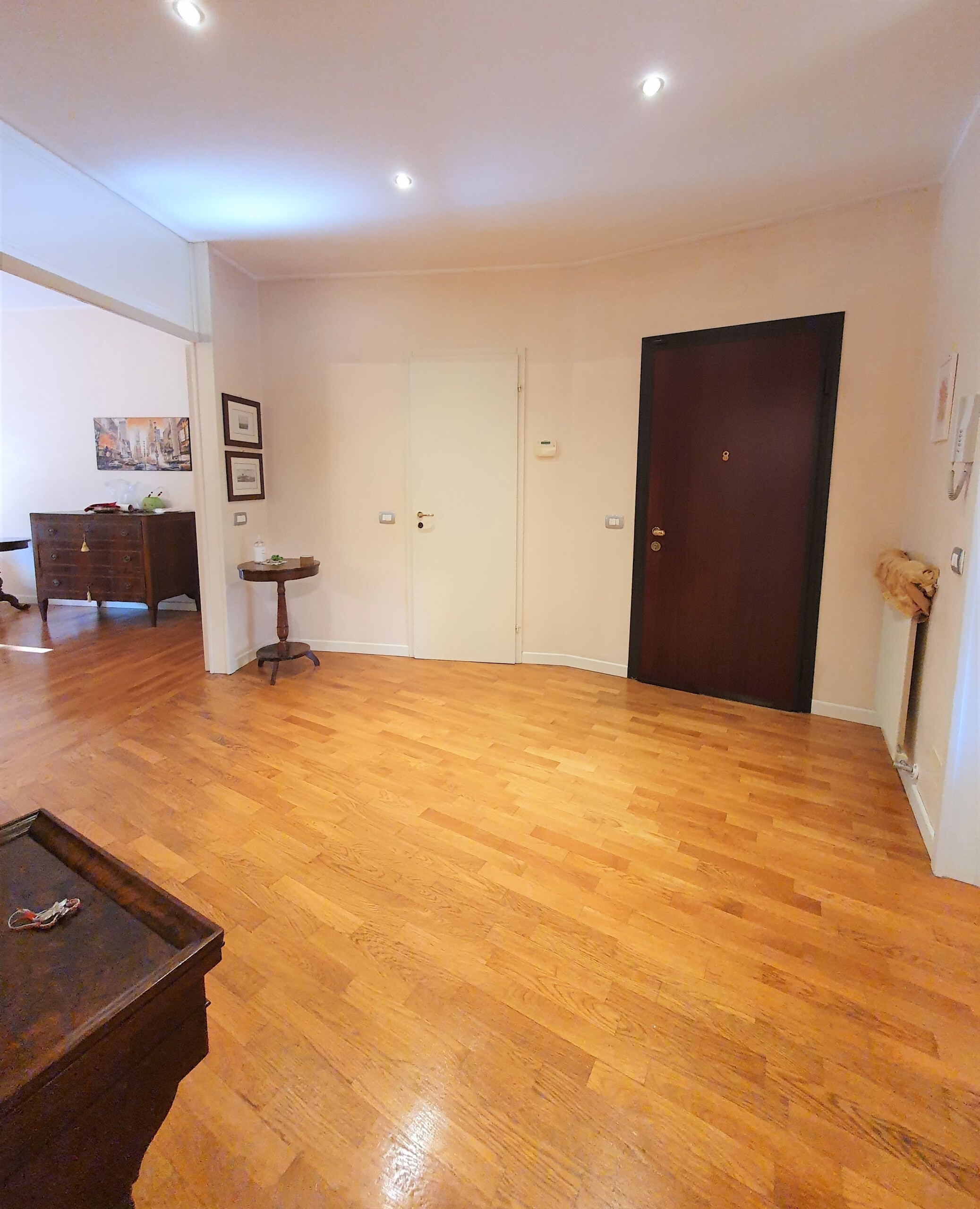 Quadrilocale con terrazzo in mompiano, Brescia