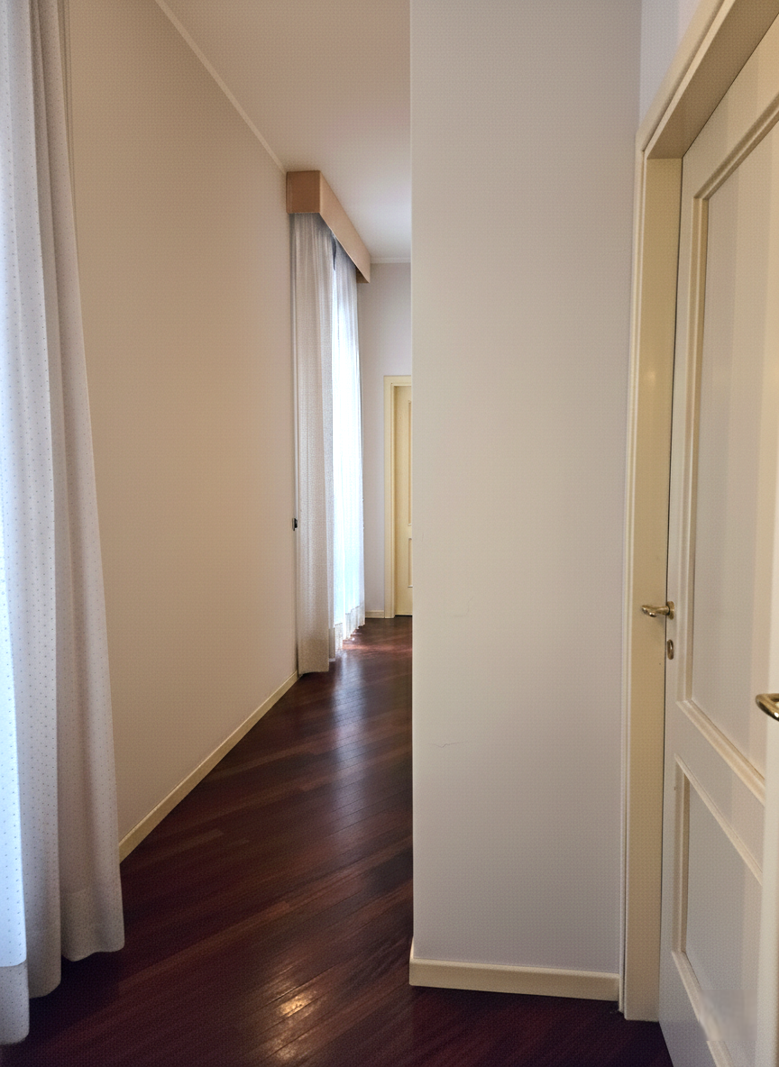 Quadrilocale con terrazzo in via fratelli porcellaga, Brescia