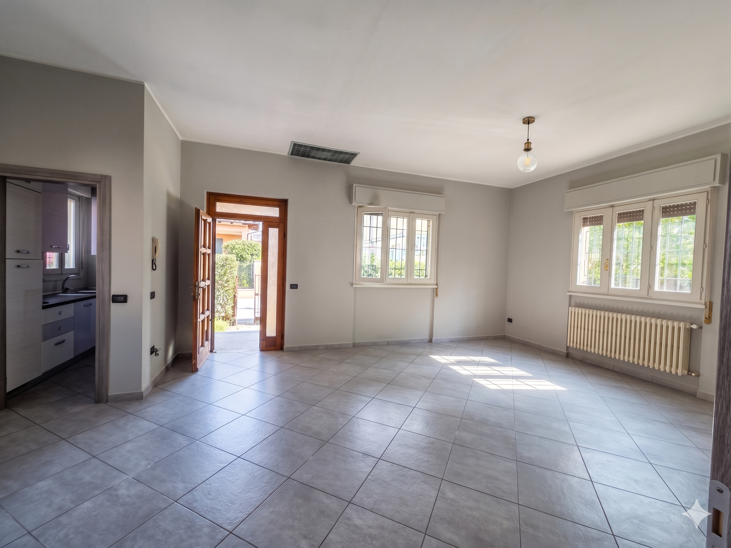 Casa indipendente con giardino in chiesanuova, Brescia