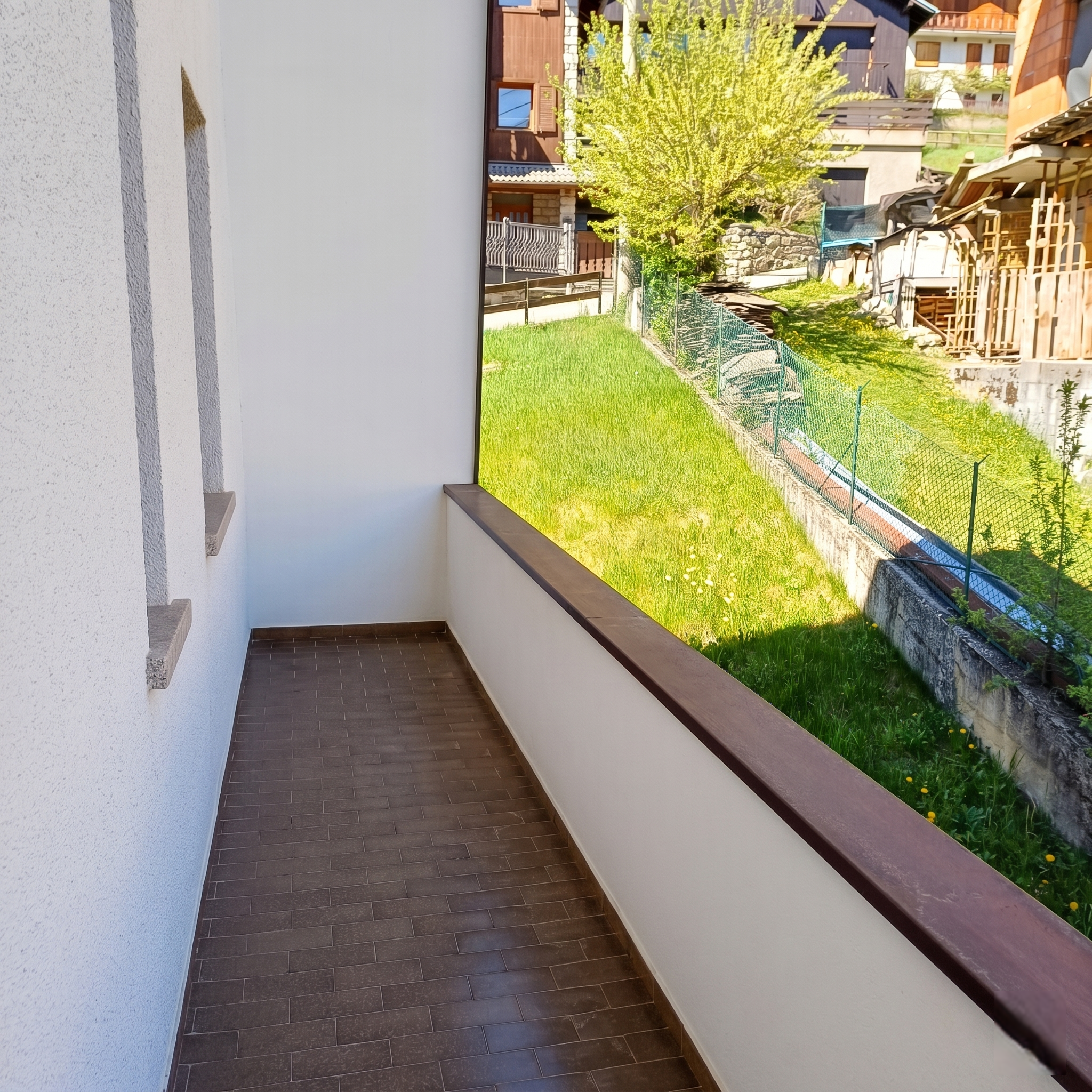 Trilocale con box doppio in via guglielmo marconi, Tem�