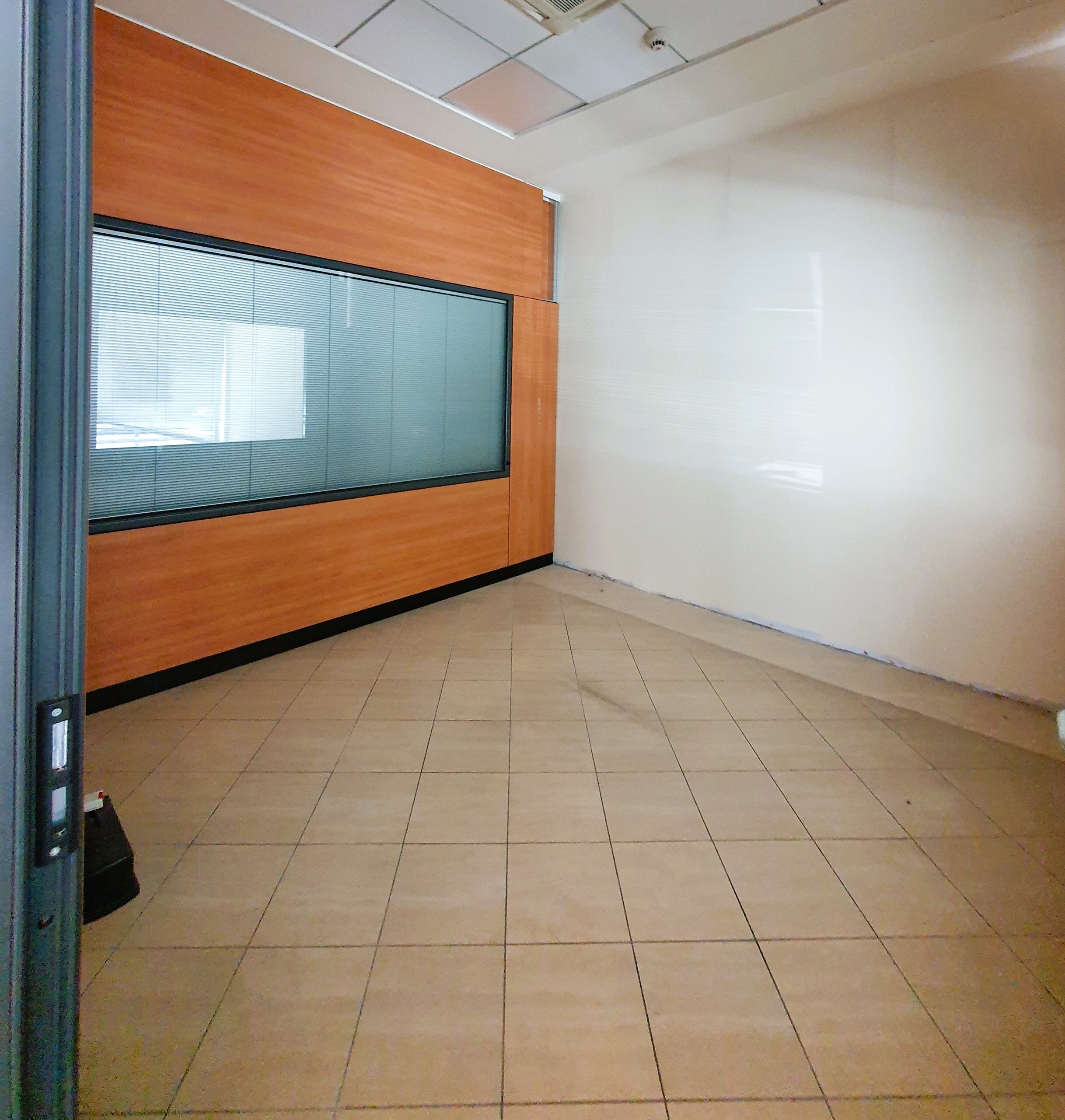 Ufficio classe A1 in via corsica, Brescia