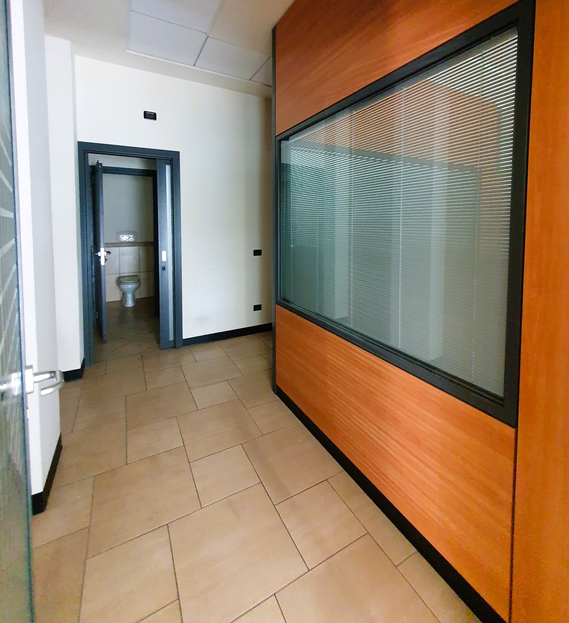 Ufficio classe A1 in via corsica, Brescia