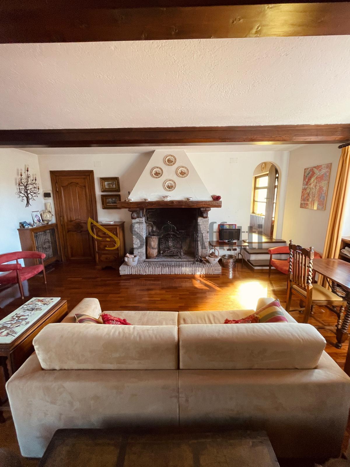 Attico con terrazzo a Frosinone