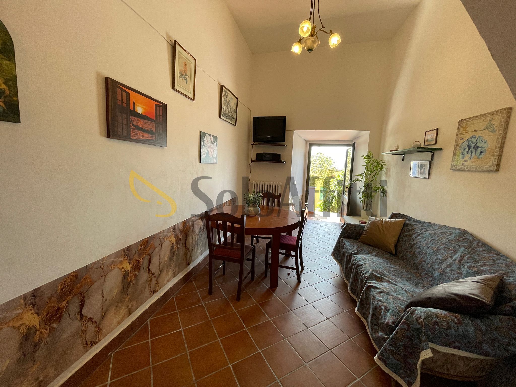 Rustico con giardino a Frosinone