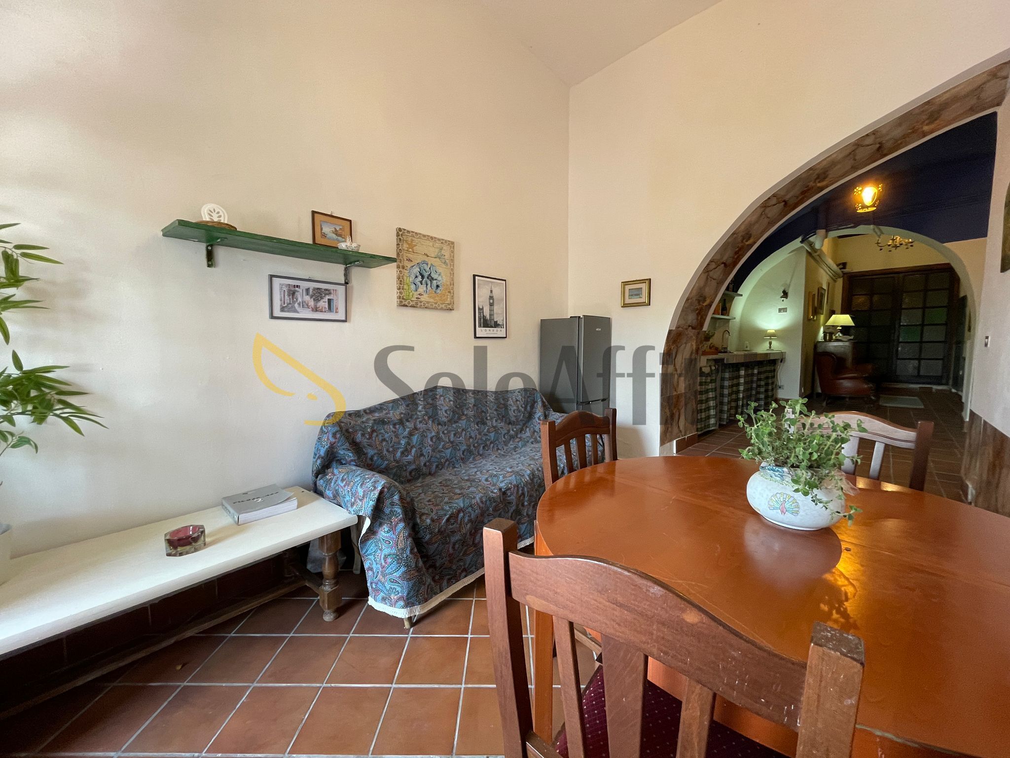 Rustico con giardino a Frosinone