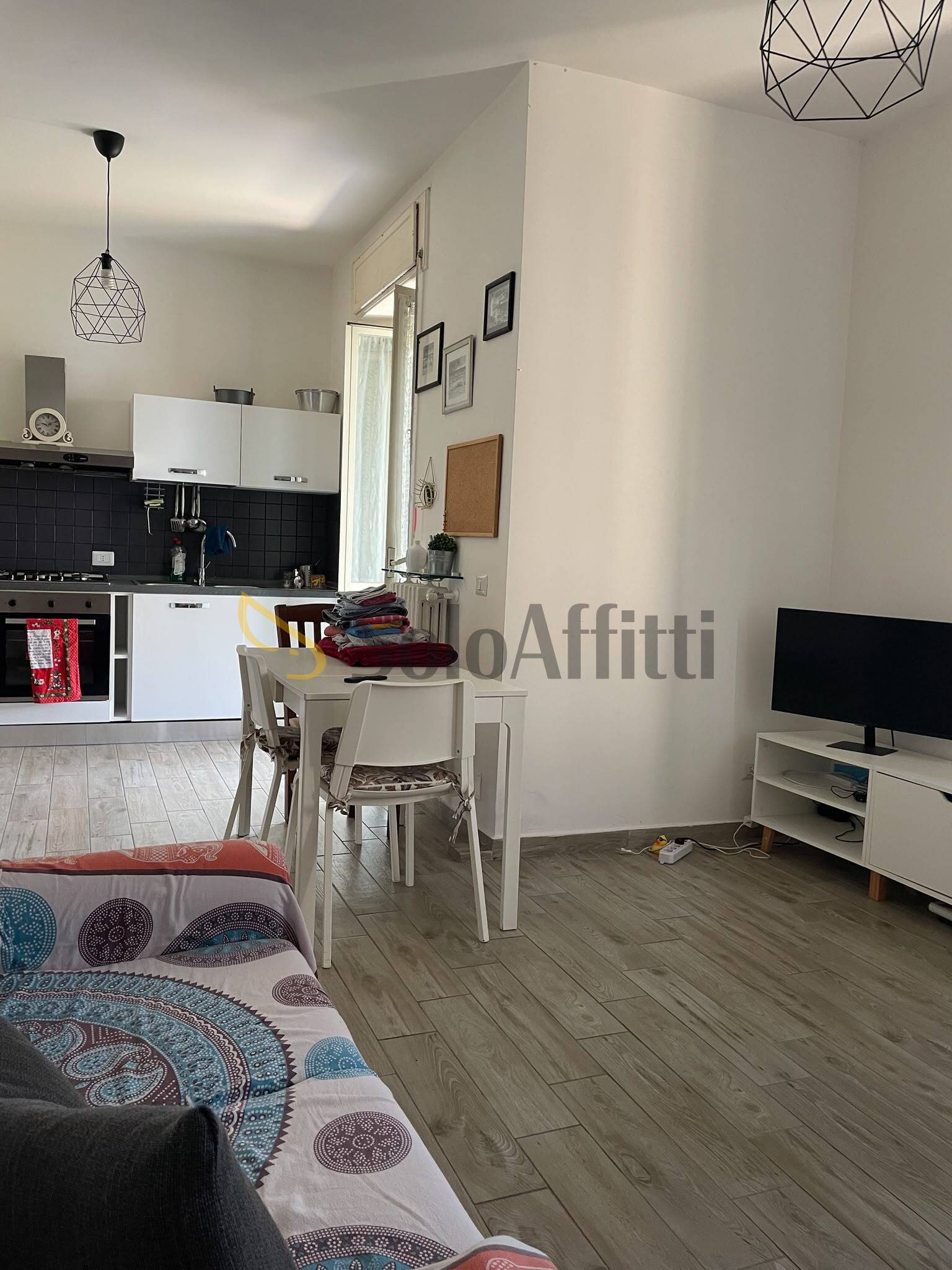 Trilocale con terrazzo in via del cipresso 51, Frosinone