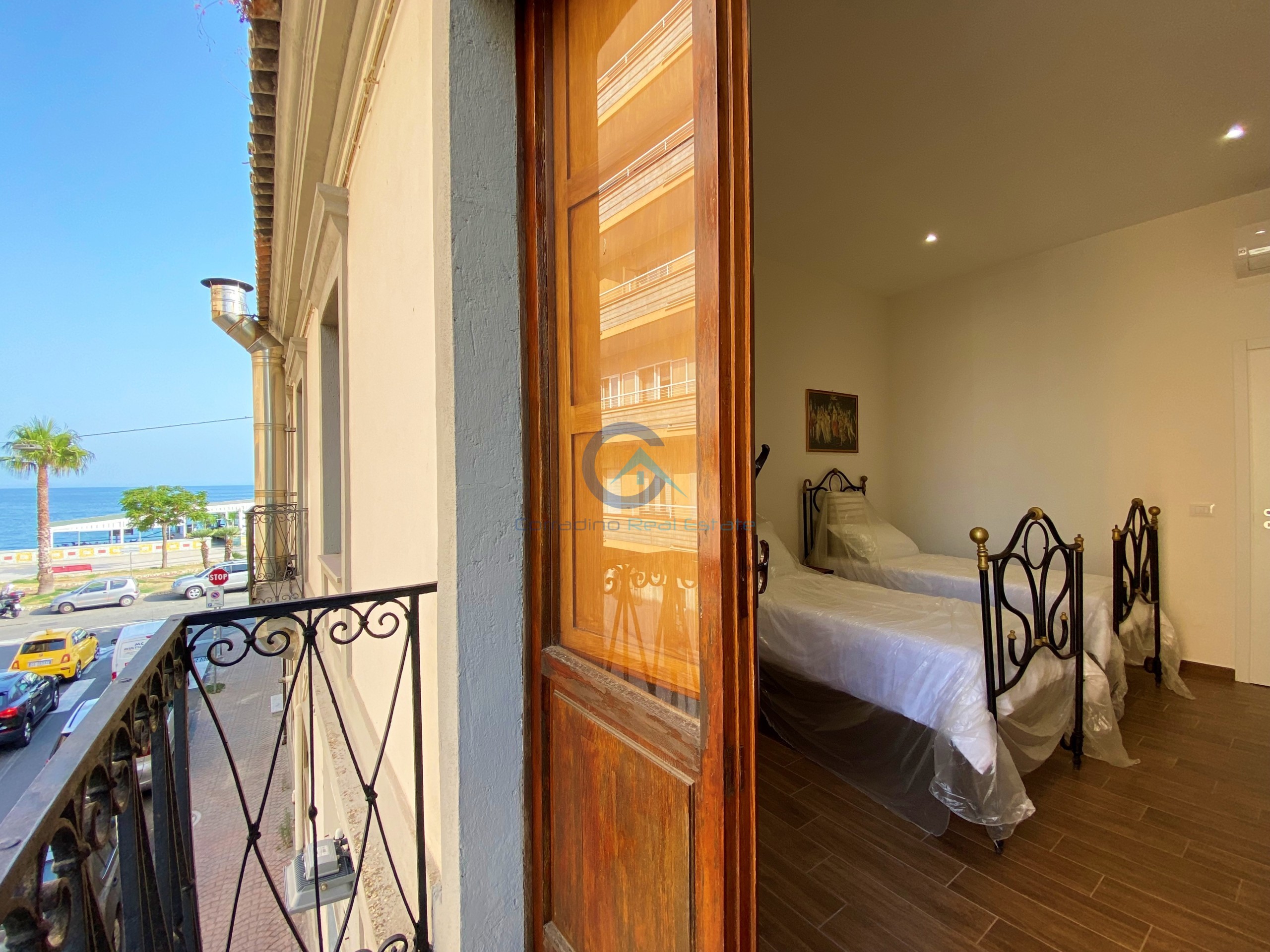 Trilocale vista mare, Catanzaro lido corso