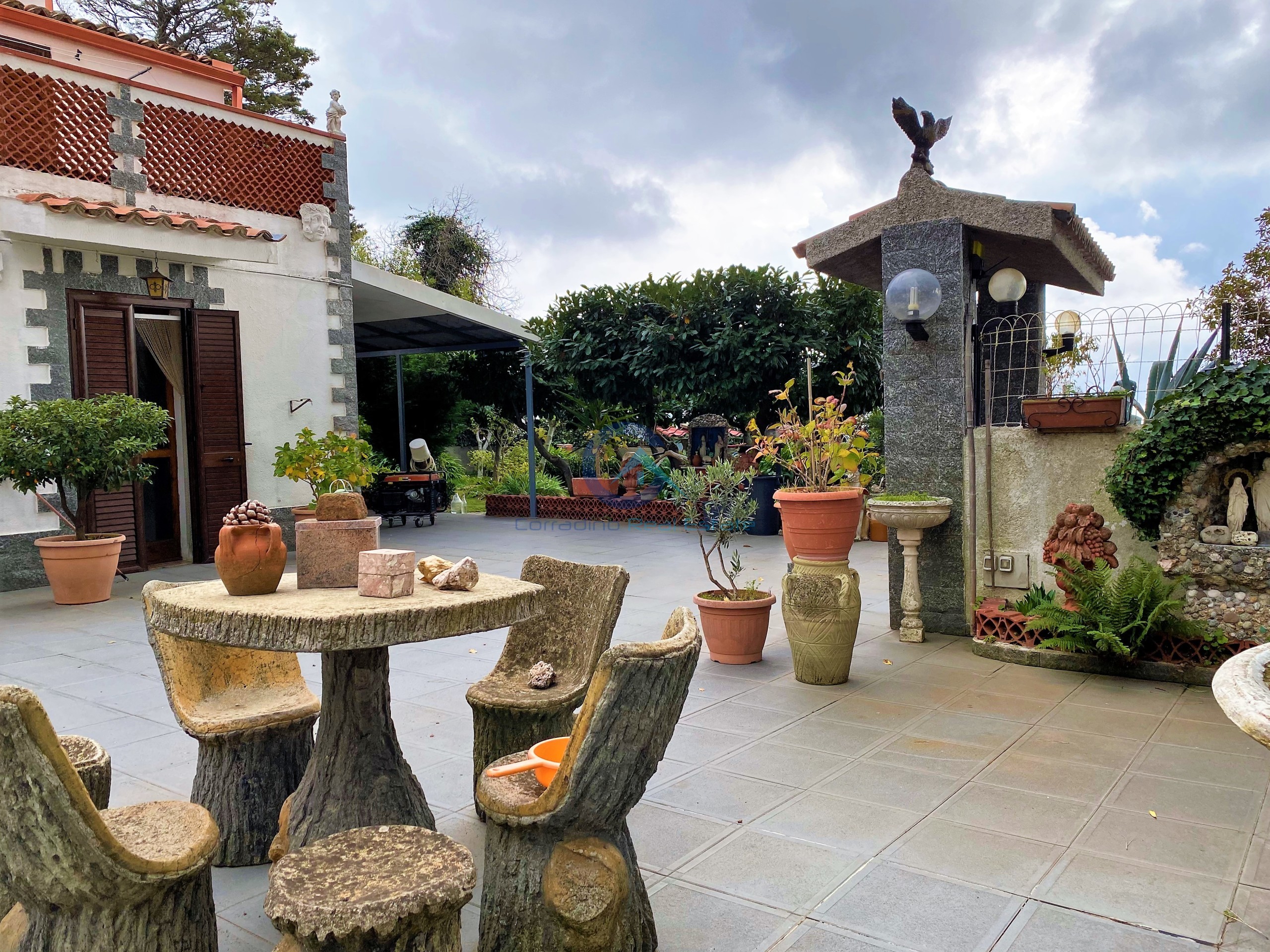 Casa indipendente con giardino, Catanzaro s. elia