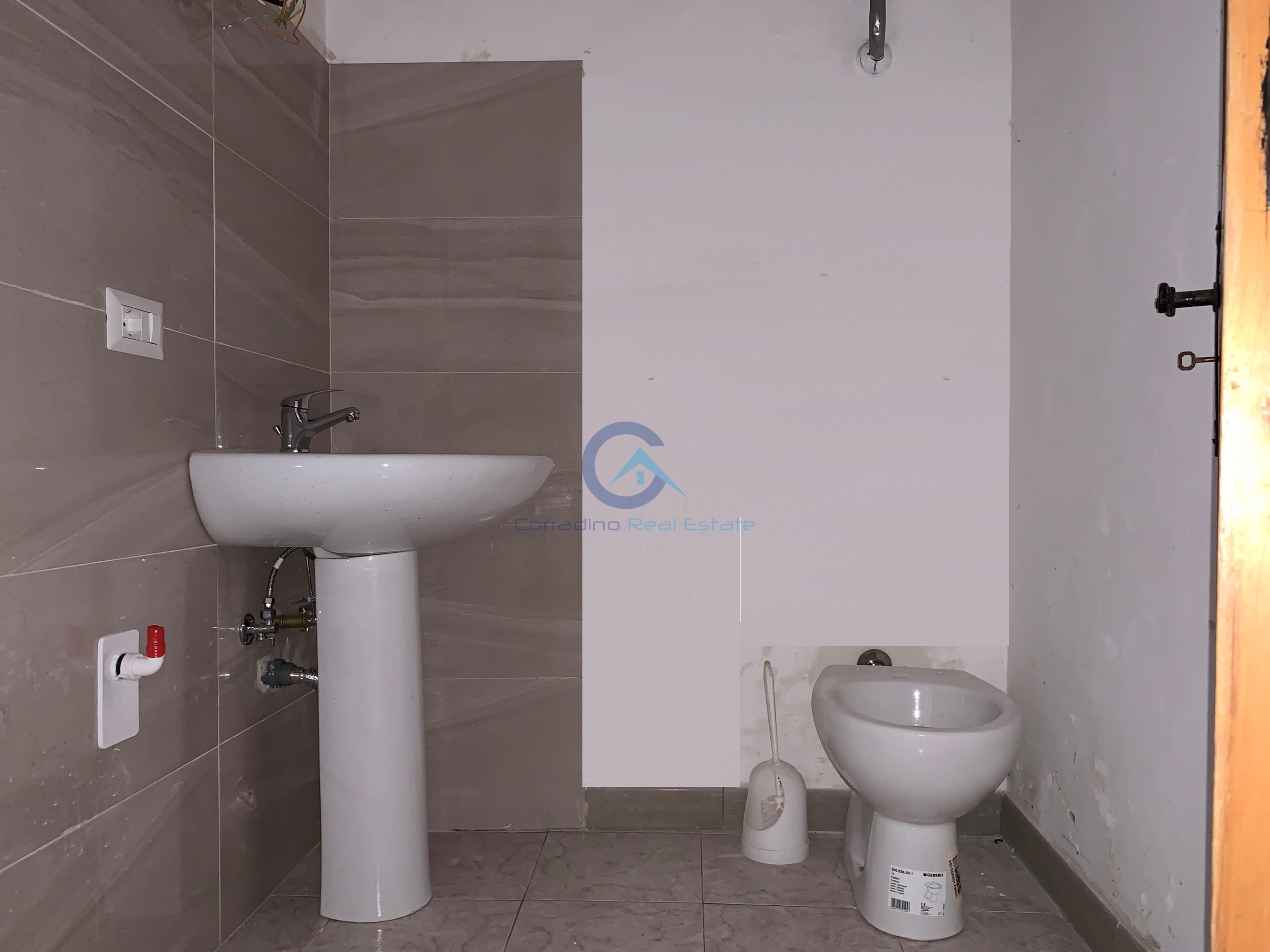 Casa indipendente con giardino, Catanzaro s. elia