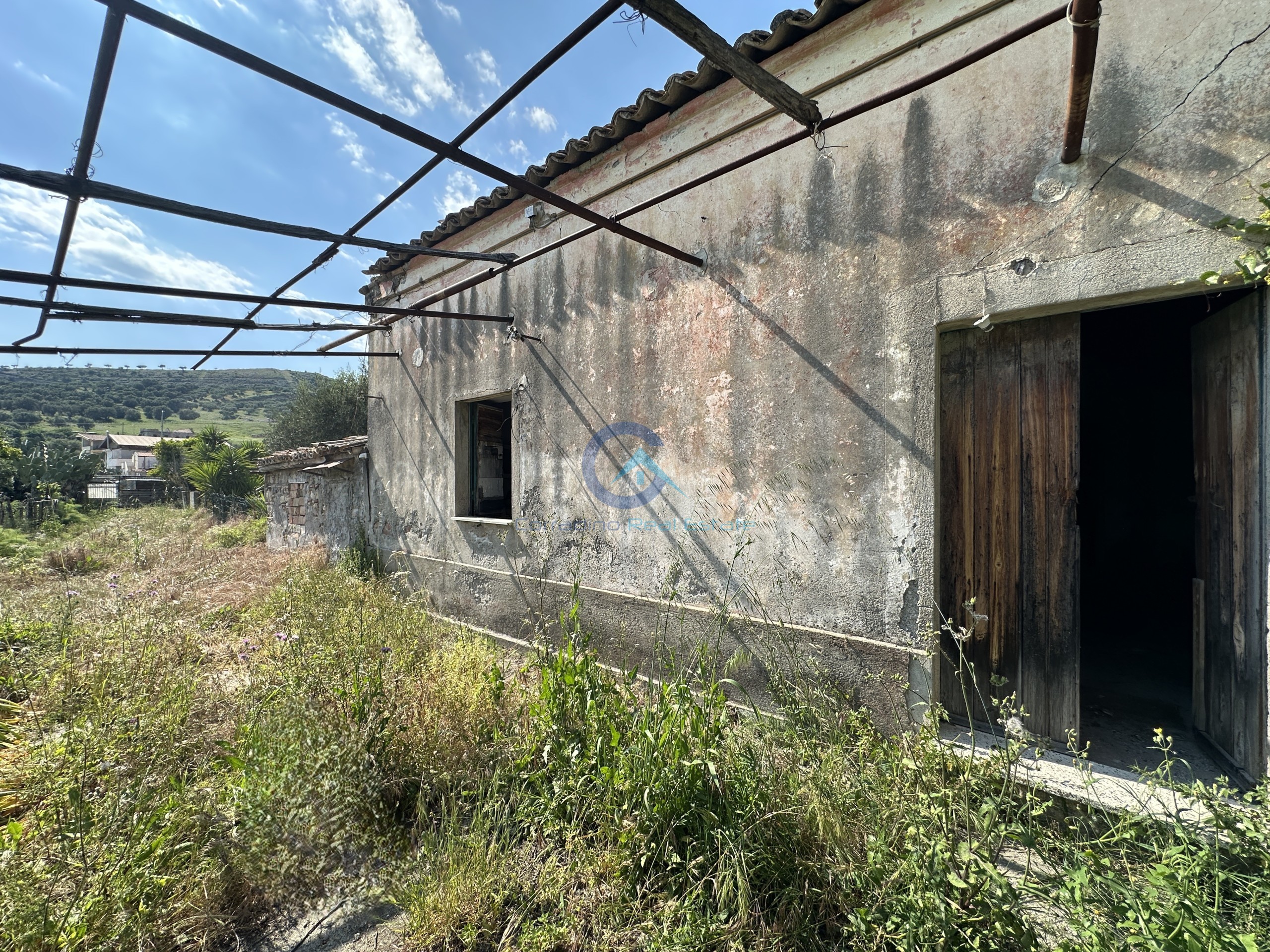 Terreno Edificabile da ristrutturare in viale isonzo 238, Catanzaro