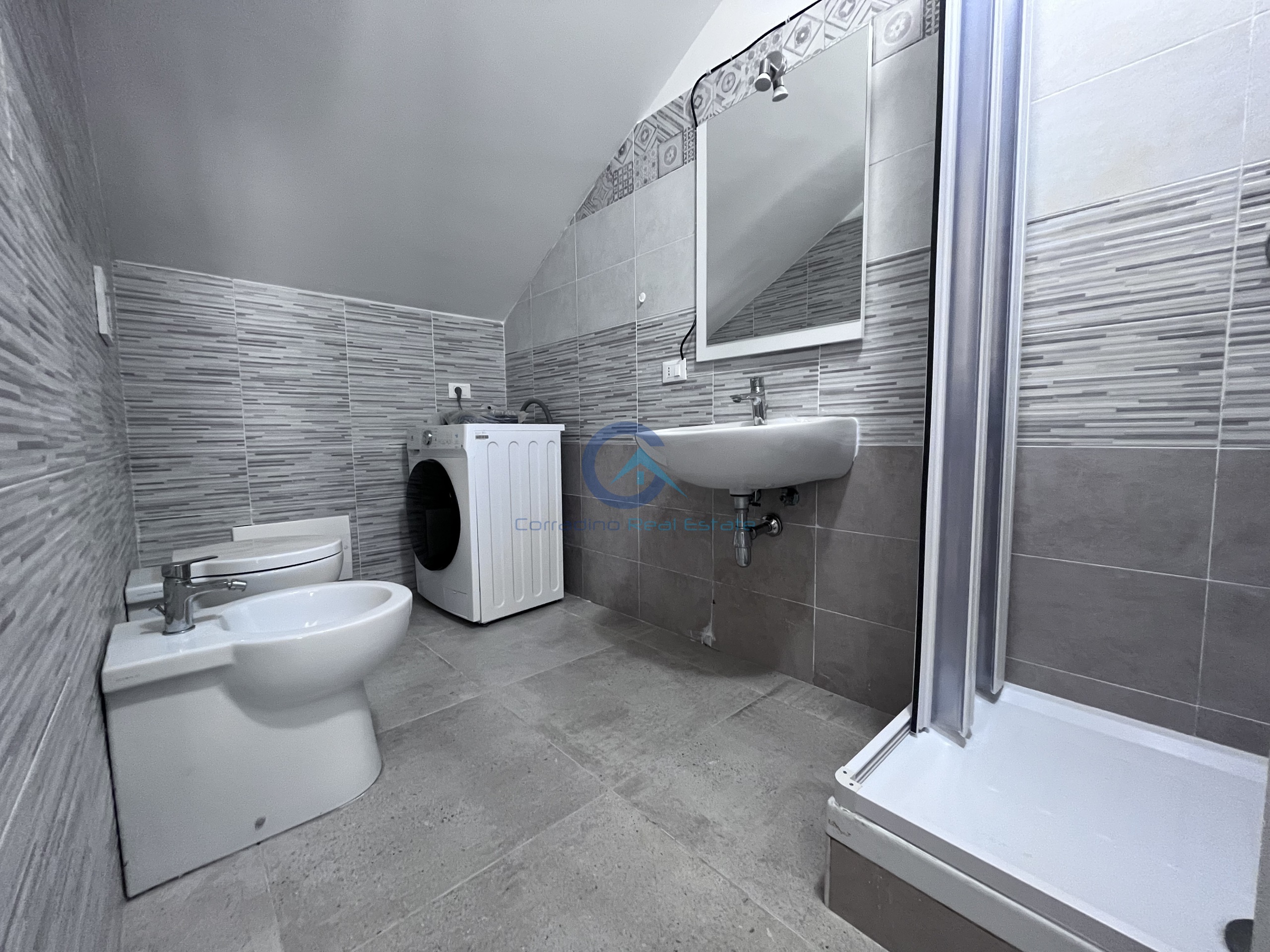 Monolocale con giardino, Catanzaro lido