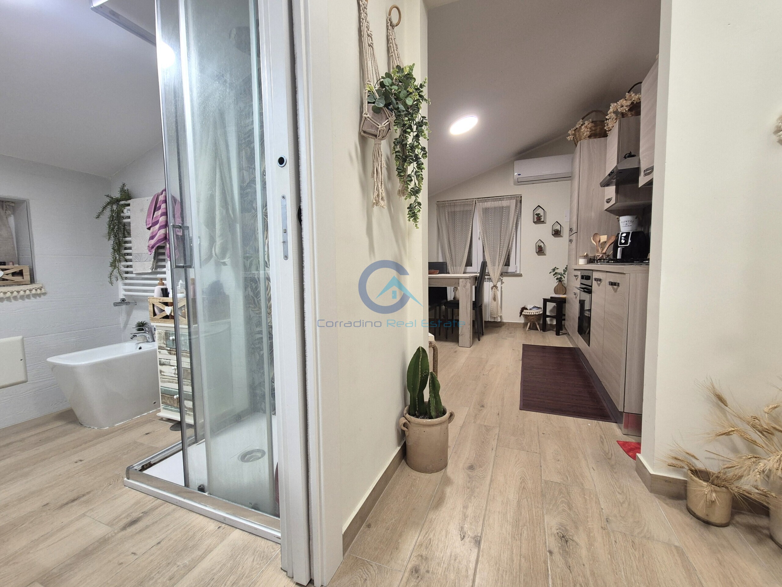 Mansarda con terrazzi in via giambattista madia 16, Catanzaro