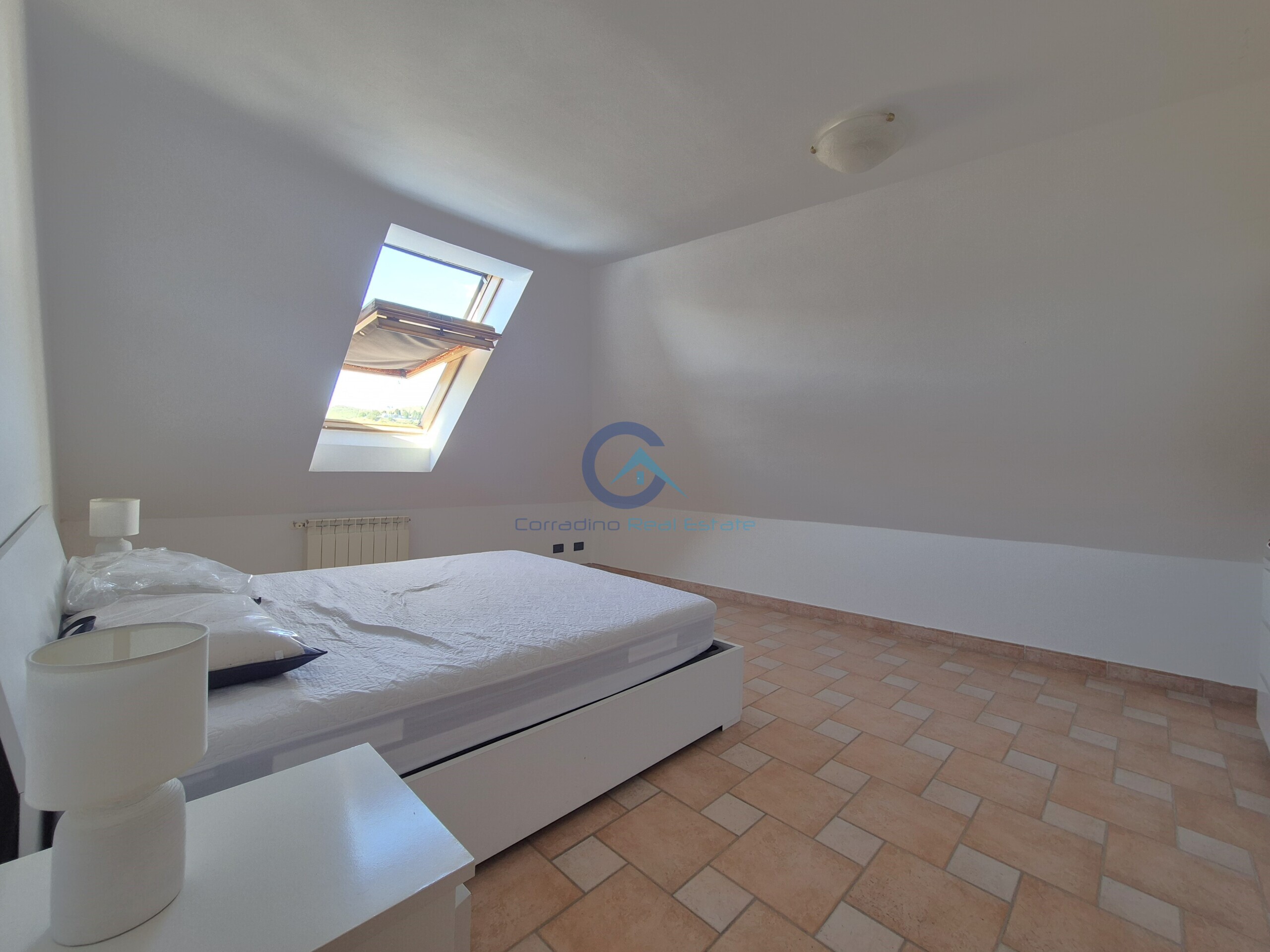 Mansarda con terrazzo, Catanzaro santa maria