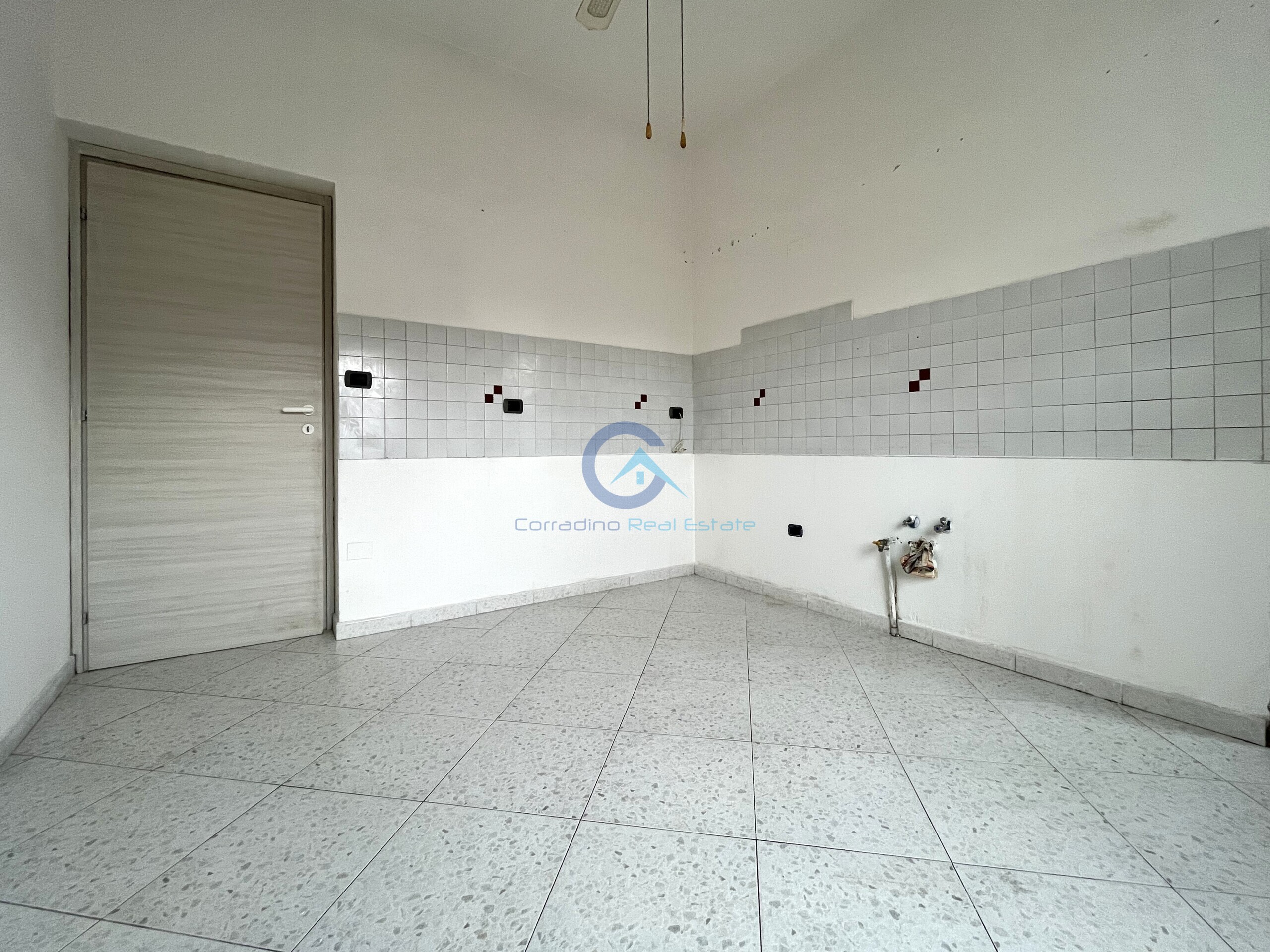 Quadrilocale in vendita in viale dei feaci 2711, Squillace