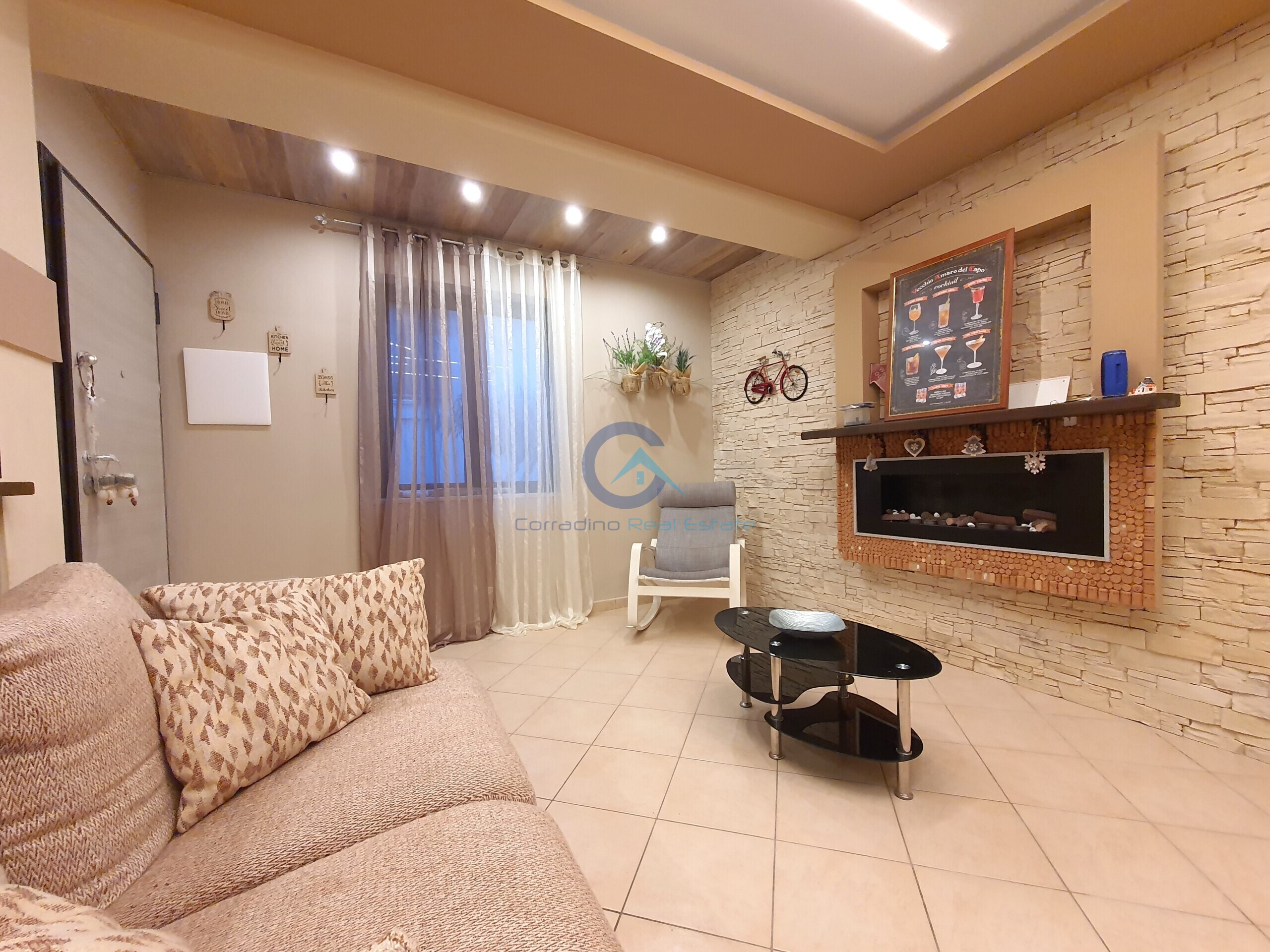 Trilocale in affitto in viale fiume mesima 39, Catanzaro