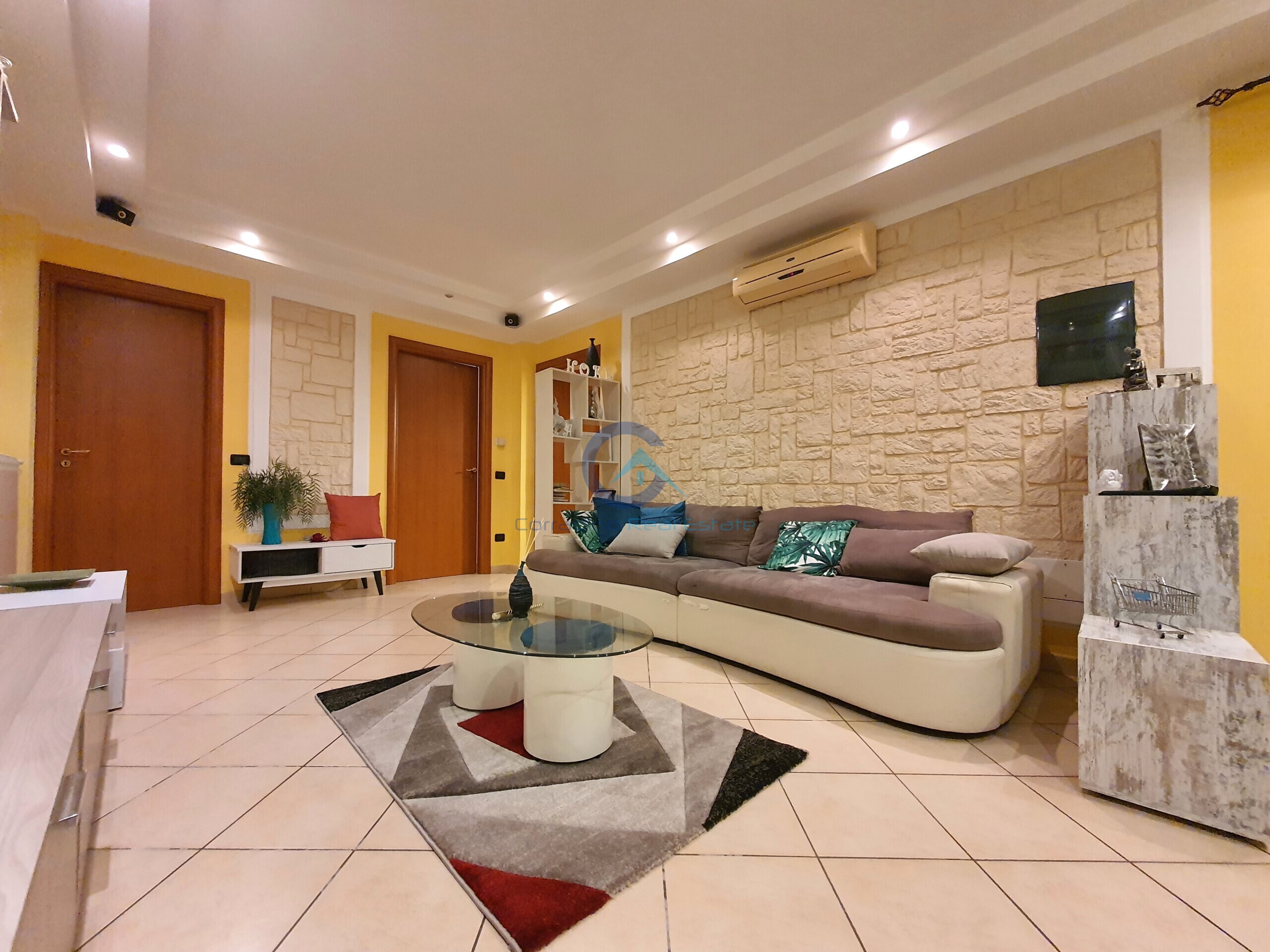 Trilocale in affitto in viale fiume mesima 39, Catanzaro